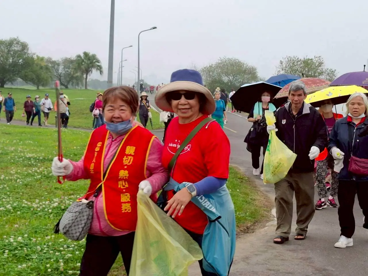 1,549人響應守護山林溪 北市兩日清出110公斤廢棄物 1,549人響應守護山林溪 北市兩日清出110公斤廢棄物