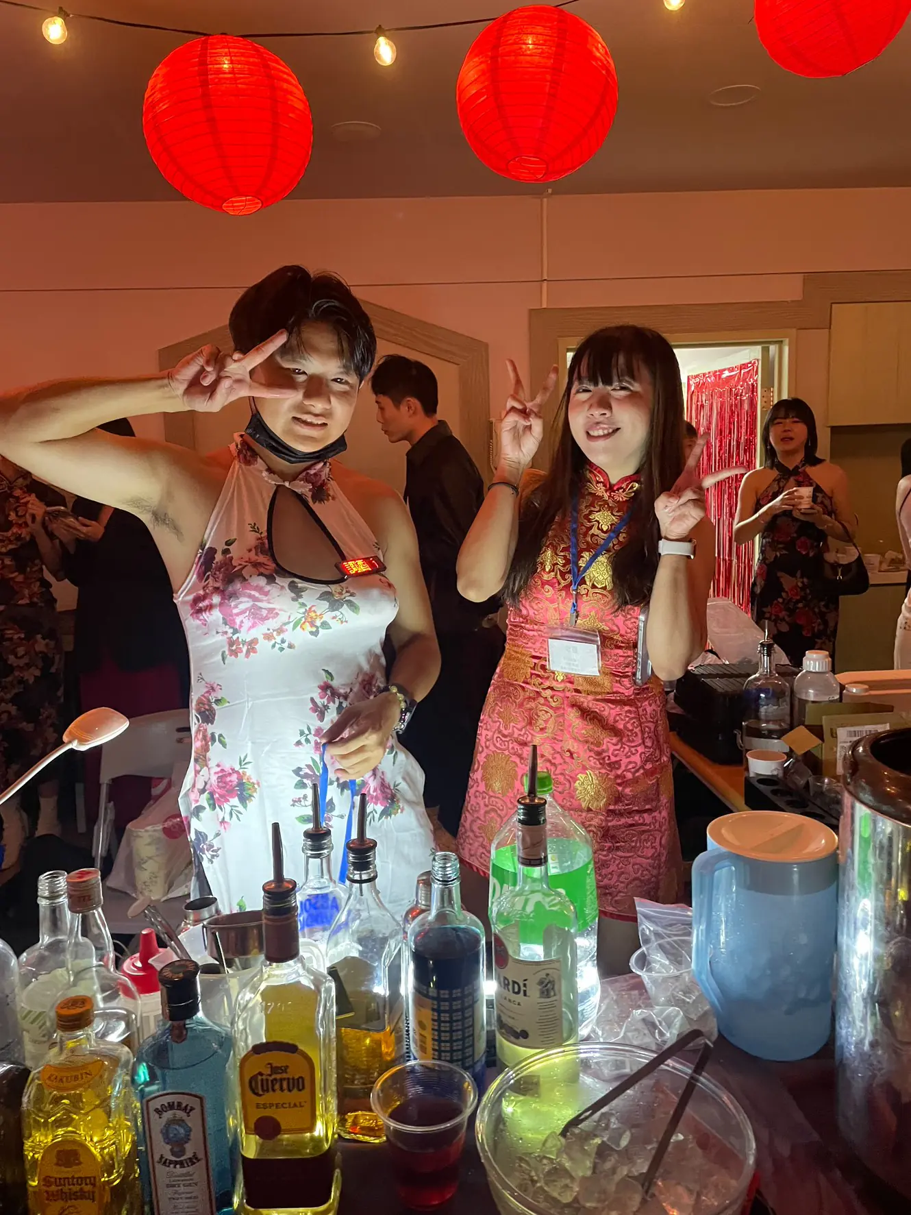 臺師大研究生陳姿羽氣質主持古風春酒 旗袍派對氣氛嗨翻全場 臺師大研究生陳姿羽氣質主持古風春酒 旗袍派對氣氛嗨翻全場