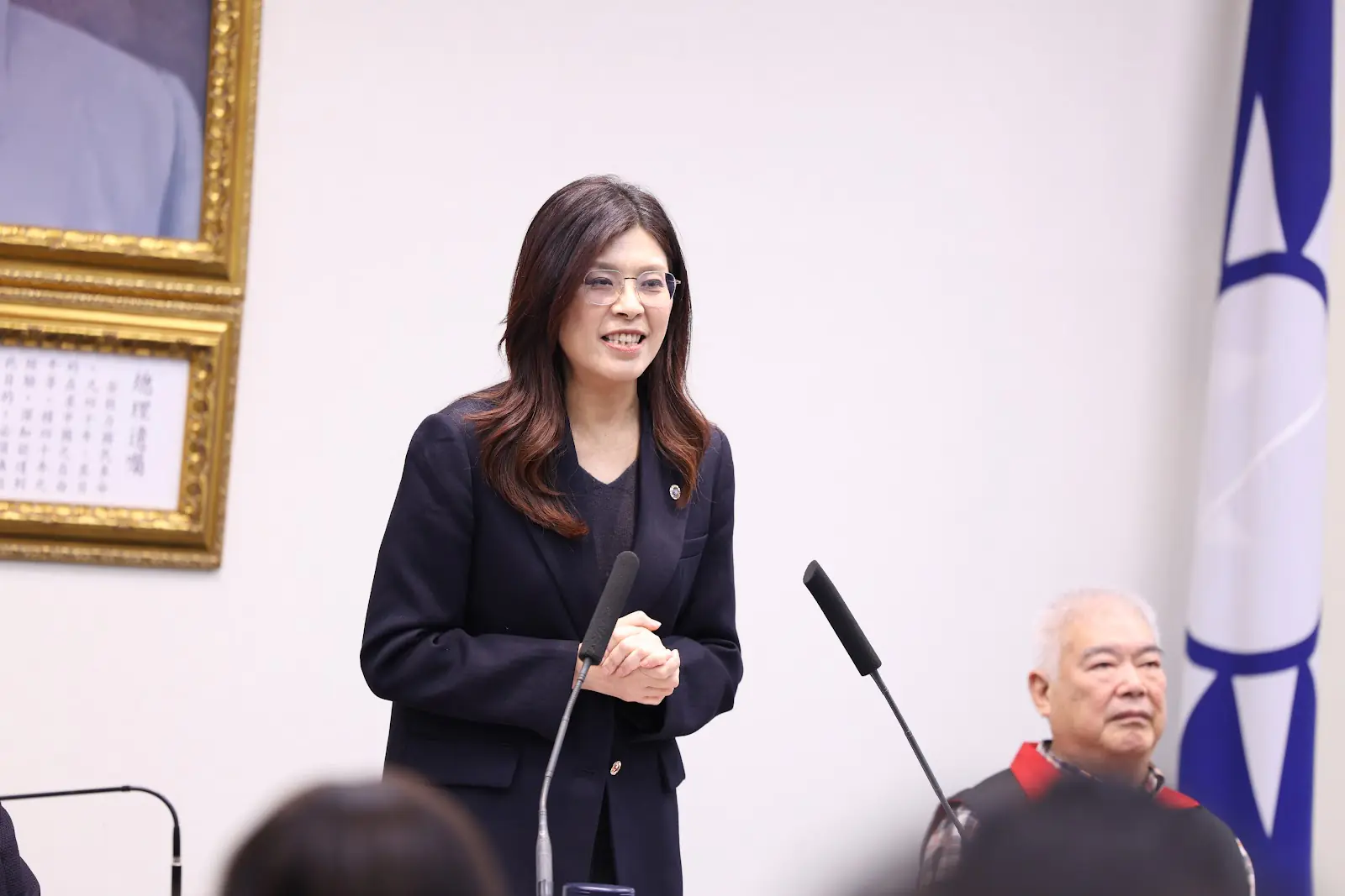 花兆元買安全?臺灣軍購政策的現實問題 花兆元買安全?臺灣軍購政策的現實問題