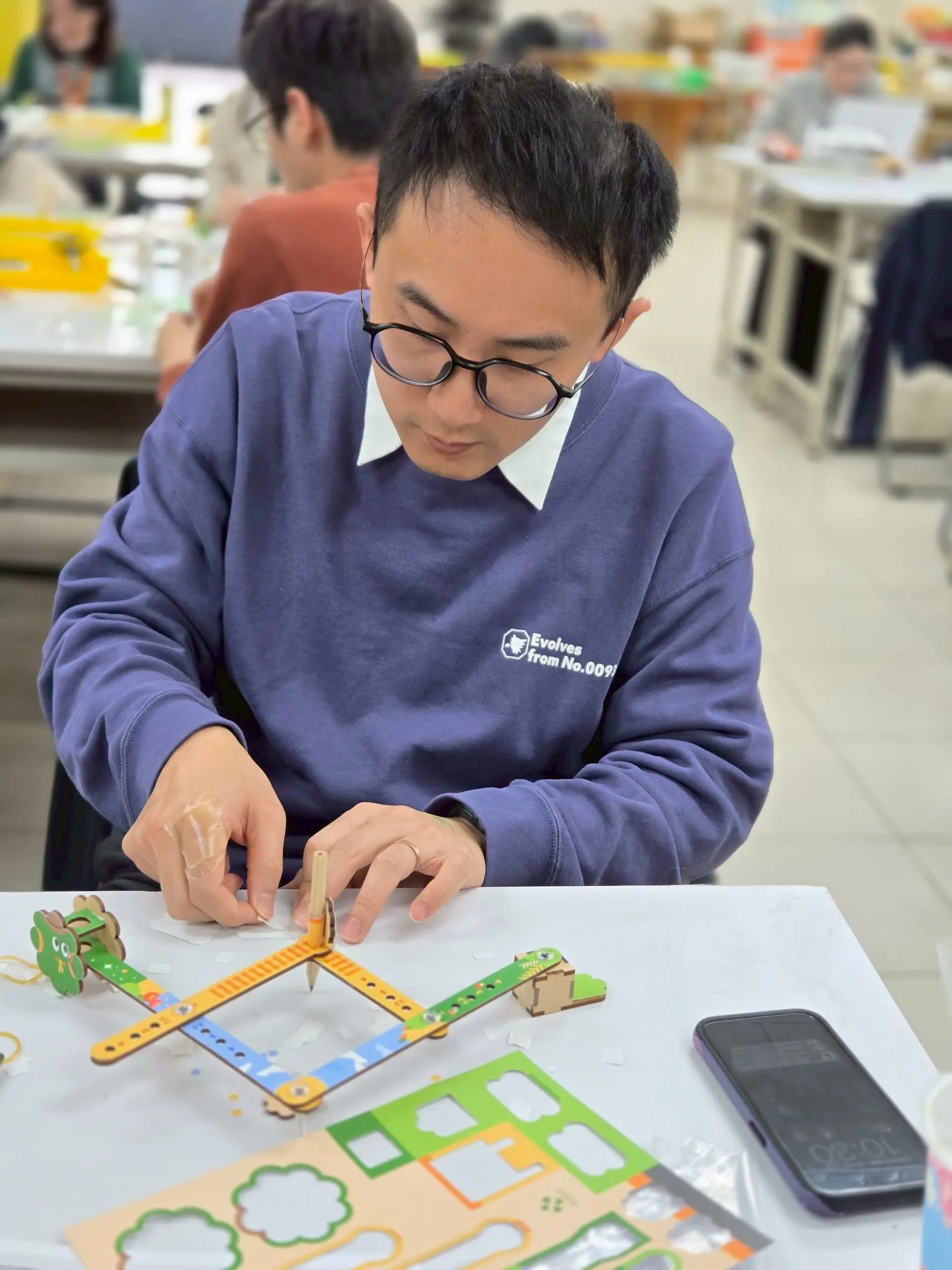 實作探究並重,深化跨域教學 北市辦理國小自然科STEAM教具研習 實作探究並重,深化跨域教學 北市辦理國小自然科STEAM教具研習