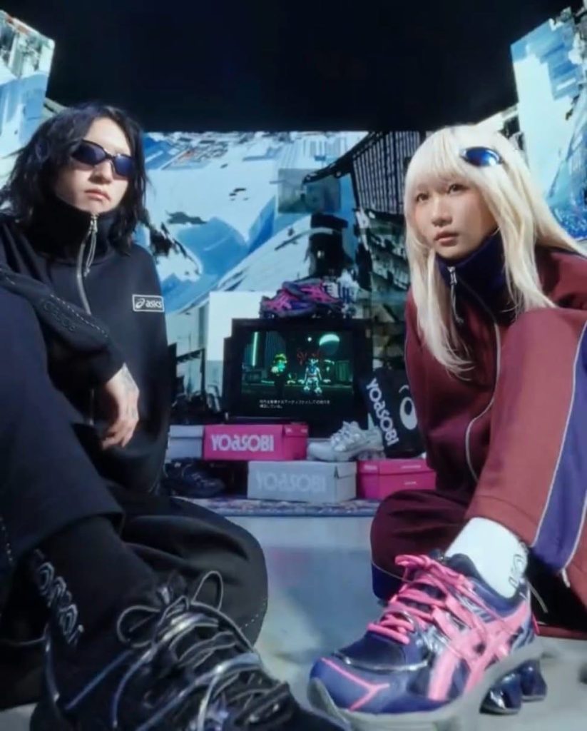 音樂與步伐的完美共鳴!YOASOBI x ASICS 聯名系列 3/19 重磅登場 音樂與步伐的完美共鳴!YOASOBI x ASICS 聯名系列 3/19 重磅登場