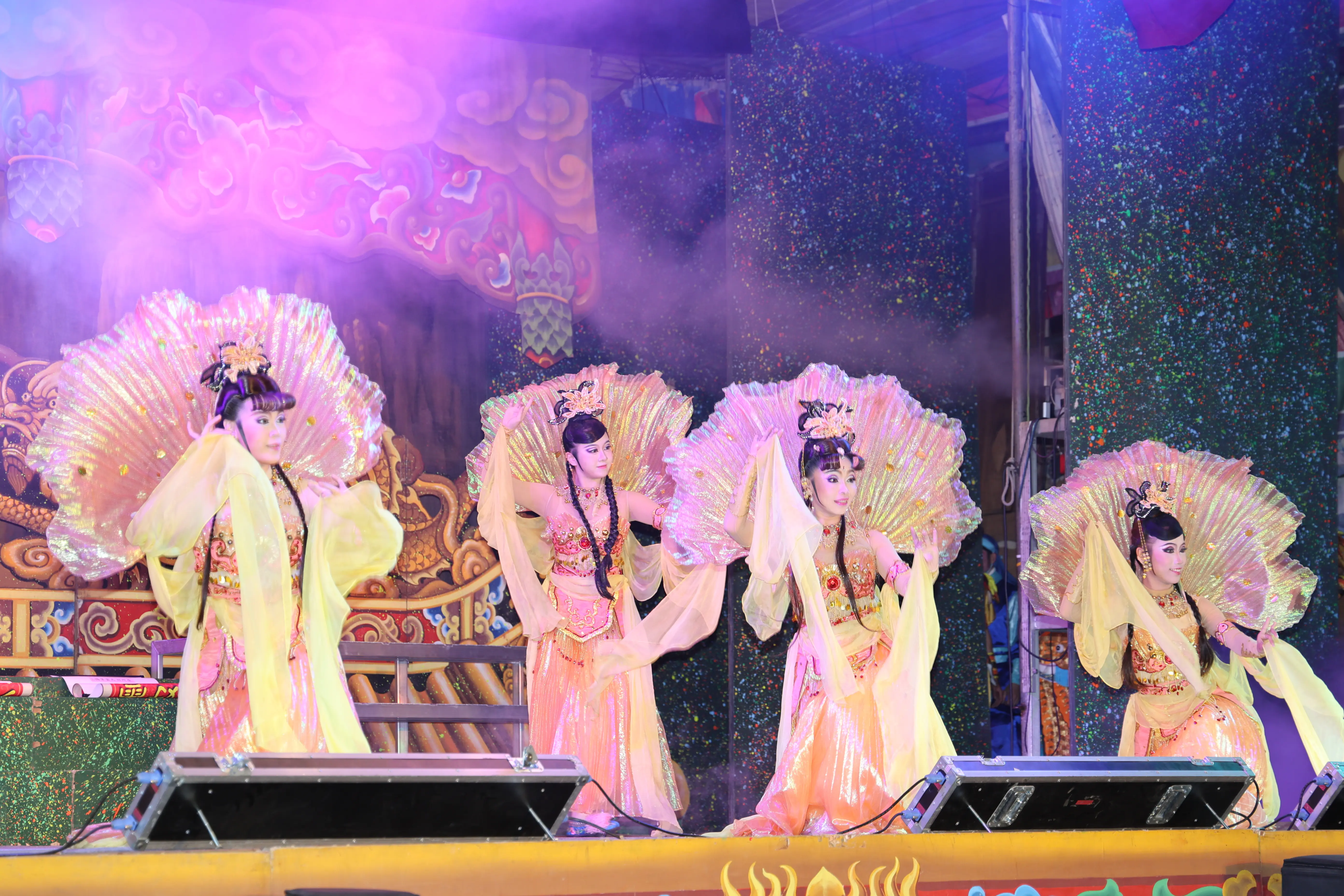 明華園「女神何仙姑」國姓巡演爆棚！ 許淑華縣長　讓國家級戲曲走入偏鄉