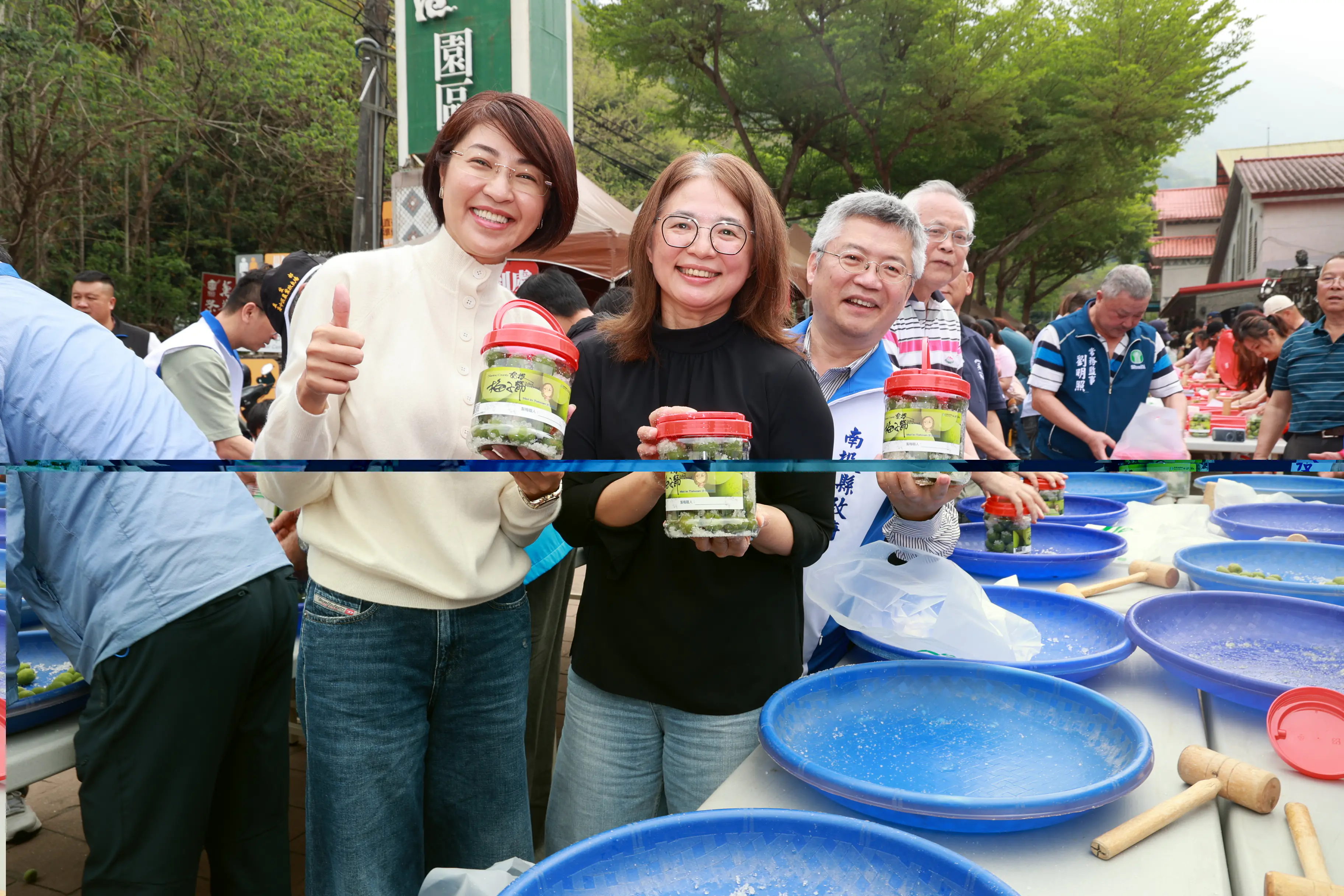 南投梅子節推廣在地鮮食 許淑華縣長與民眾手作青梅 南投梅子節推廣在地鮮食 許淑華縣長與民眾手作青梅