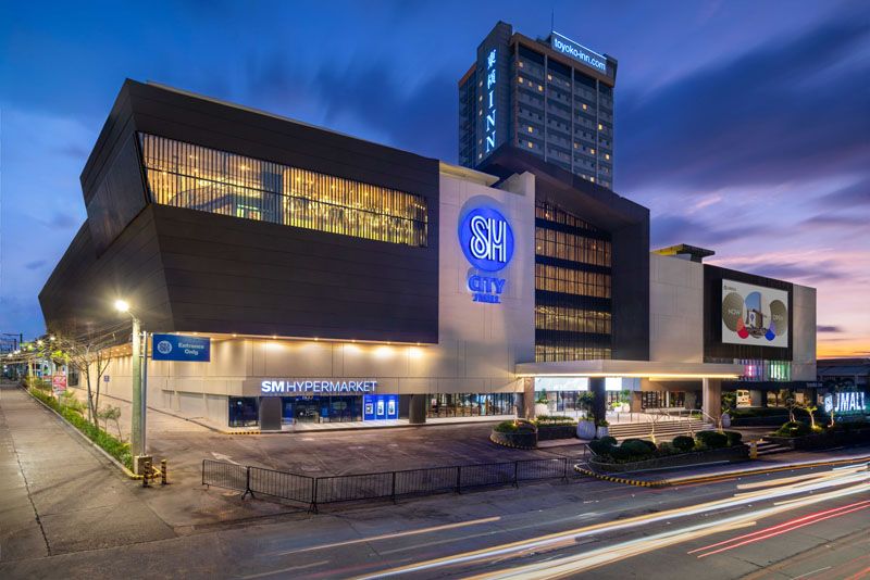 菲律賓SM集團擬退出礦業與資料中心業務 SM投資執行長DyBuncio評估出售礦業與資料中心持股。圖 / Manila Bulletin