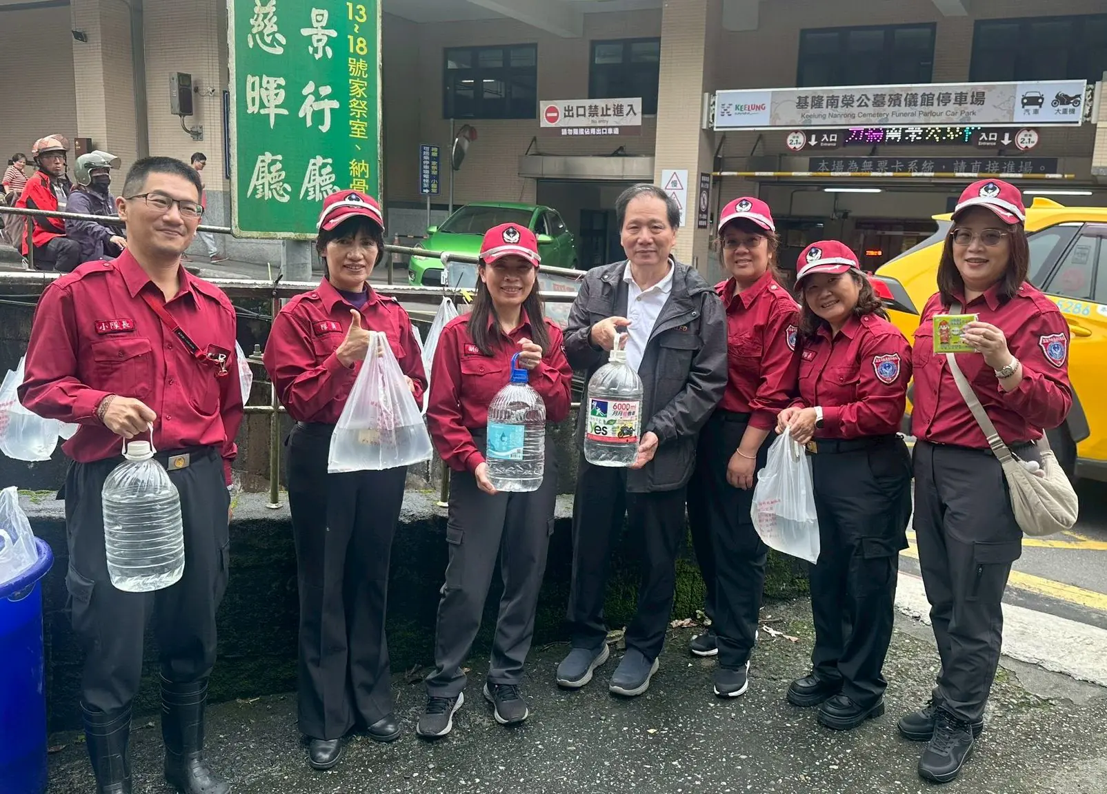 清明掃墓防火整備啟動 基隆消防強化墓地警戒與宣導 清明掃墓防火整備啟動 基隆消防強化墓地警戒與宣導