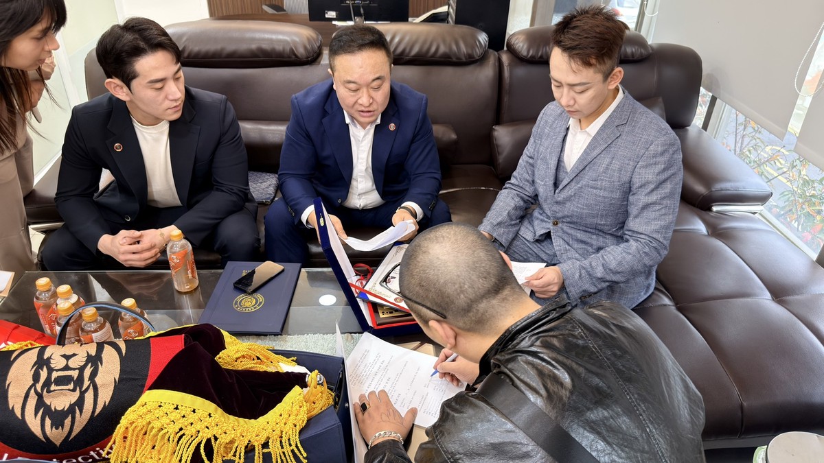 走進光怪陸離的案件現場!一窺謝智博的偵探人生 走進光怪陸離的案件現場!一窺謝智博的偵探人生