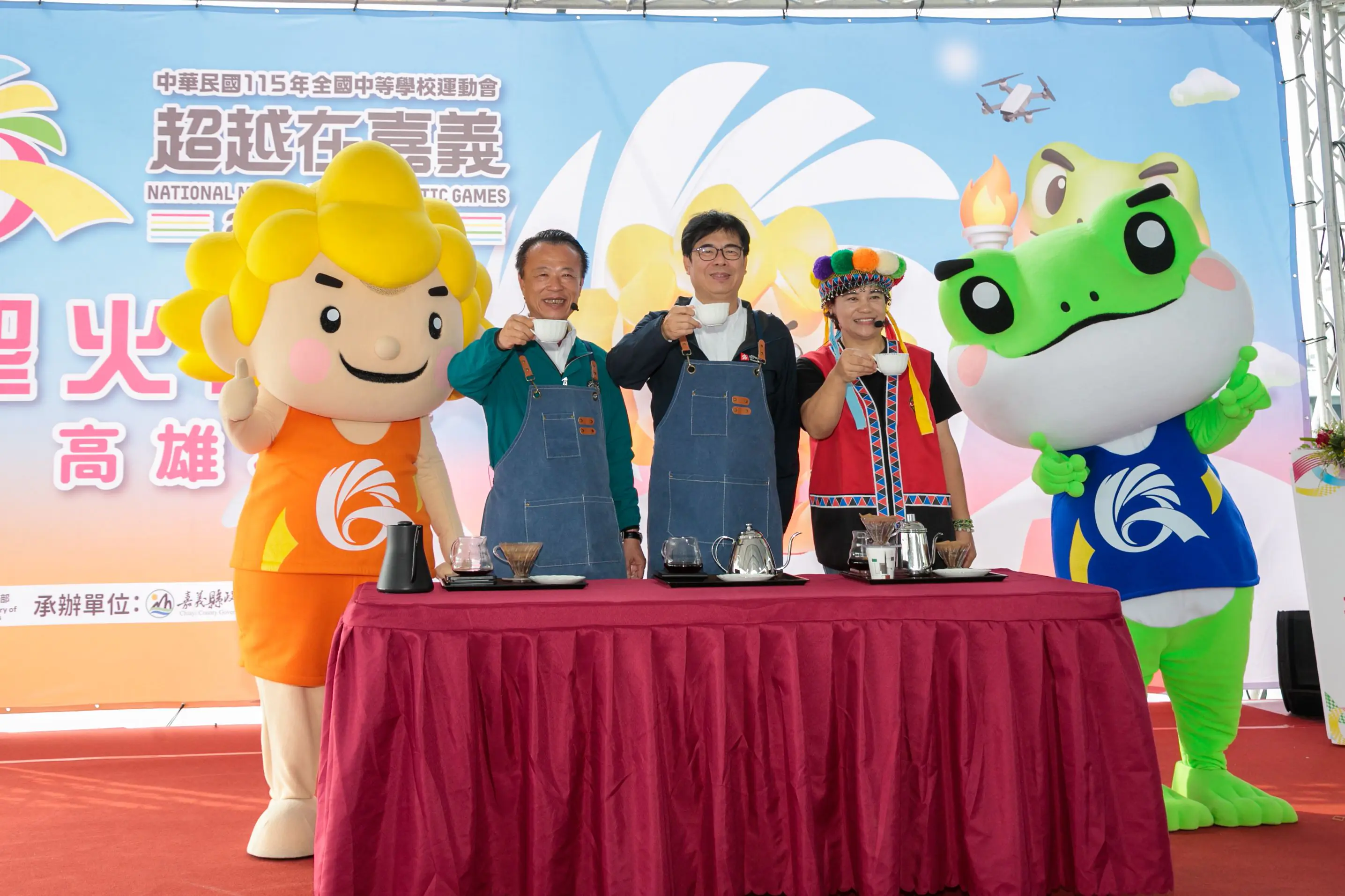 115年全中運聖火傳遞抵達高雄　翁章梁縣長邀全民來嘉作客