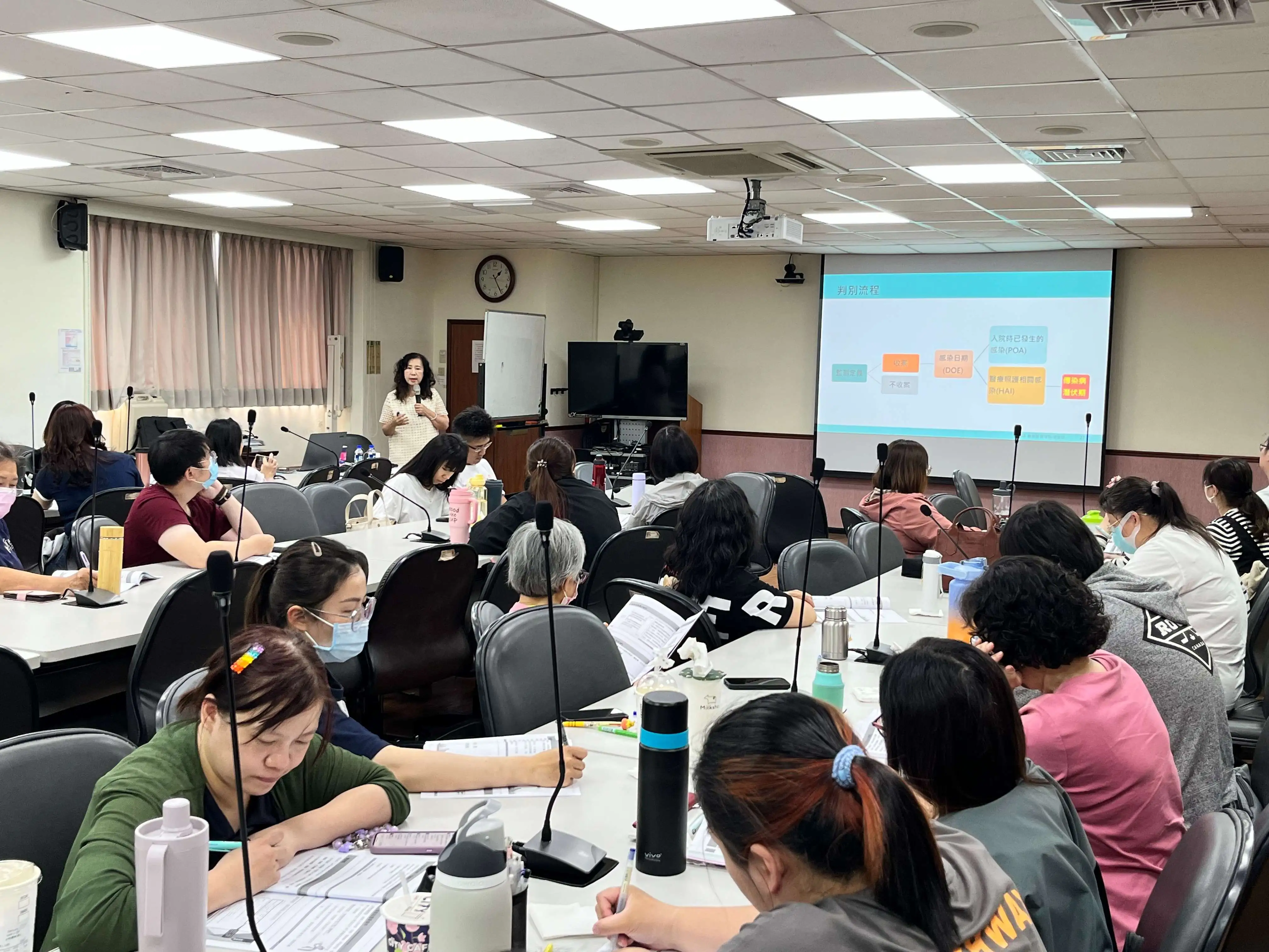 嘉義縣強化護理之家感染管制量能 全面提升照護品質 嘉義縣強化護理之家感染管制量能 全面提升照護品質