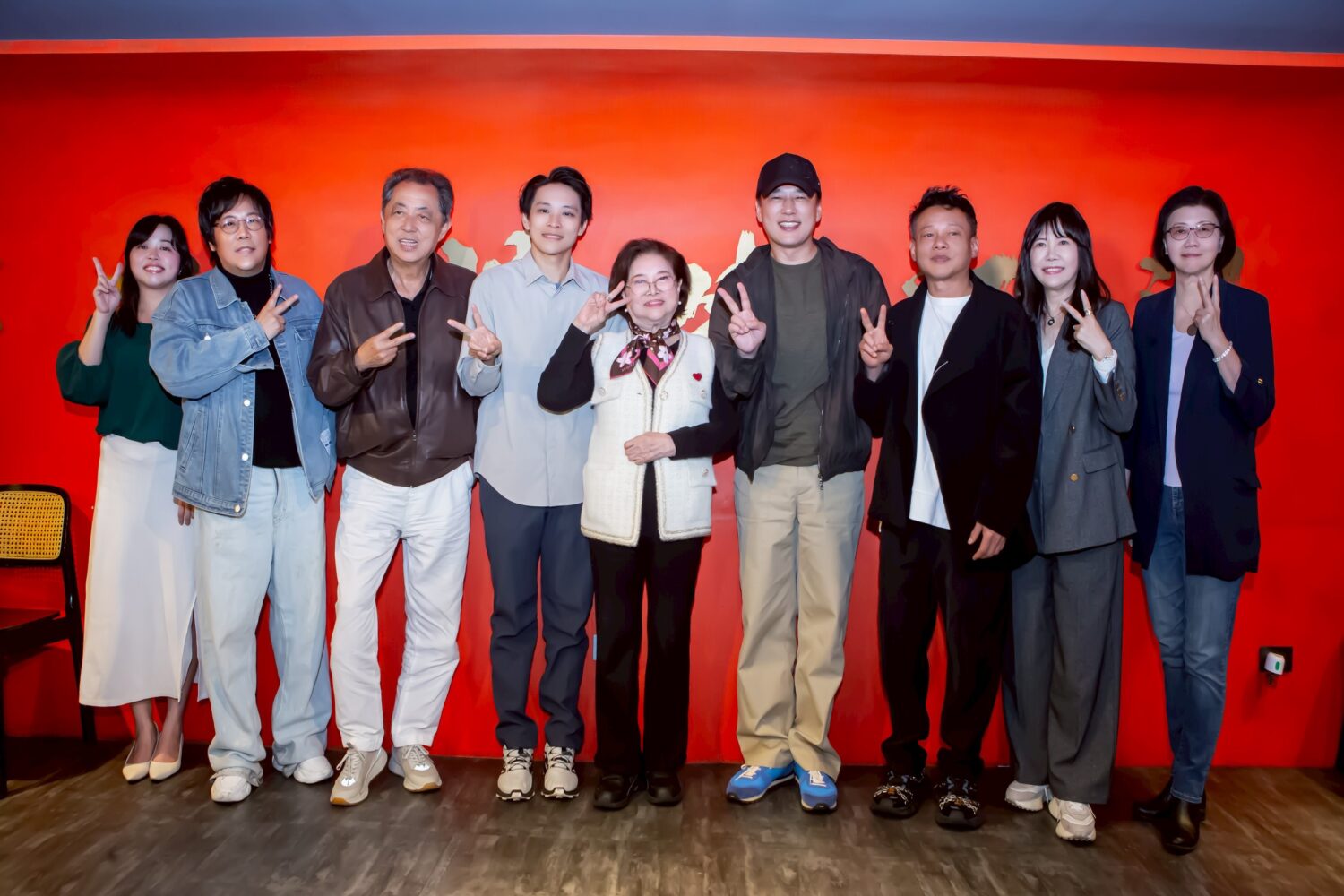 「國民阿嬤」陳淑芳、金馬影帝李康生、「國民舅舅」王耀慶出席電影《漫長的告別》記者會 由禾力文創與陽明影視行共同製作出品,由監製姜寧及聯合監製張正芬、鄭秉泓,張書瑋導演的電影《漫長的告別》於 3 月 29 日與媒體見面。(圖/禾力文創 提供)