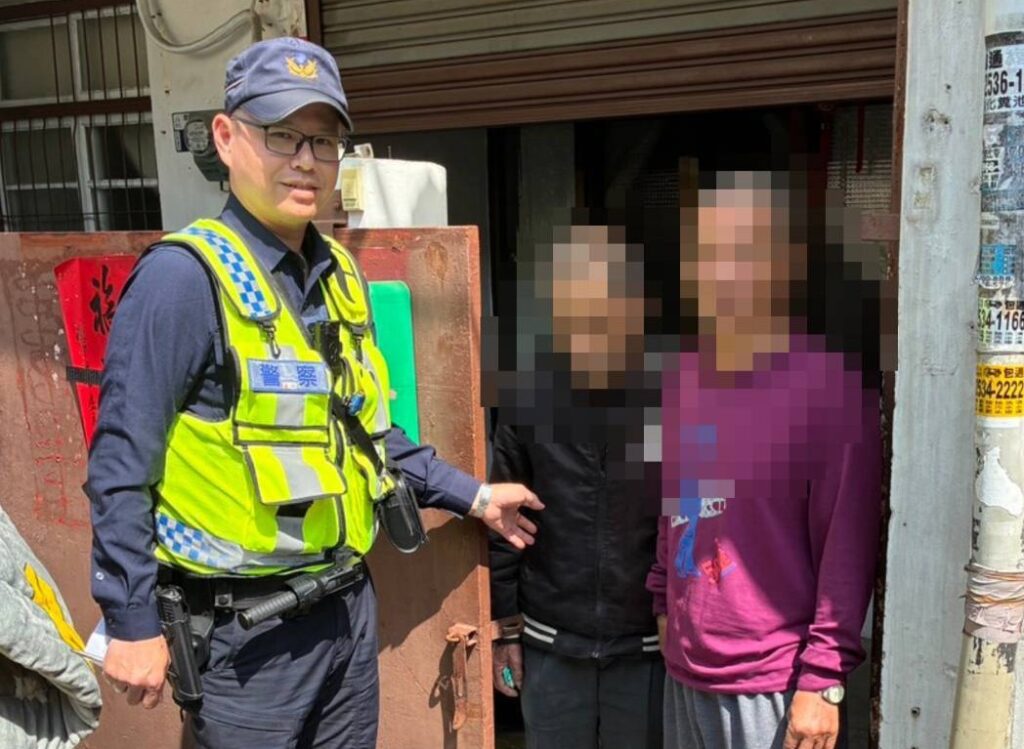 300公尺成「最遠距離」 潭北警助疑失智老翁平安返家 300公尺成「最遠距離」 潭北警助疑失智老翁平安返家