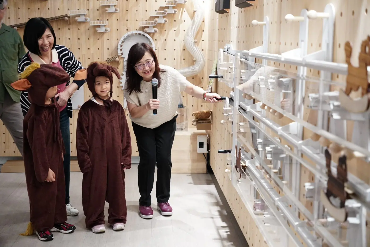 用紙玩STEAM 北市幼兒STEAM創思中心開啟跨域新展期 用紙玩STEAM 北市幼兒STEAM創思中心開啟跨域新展期