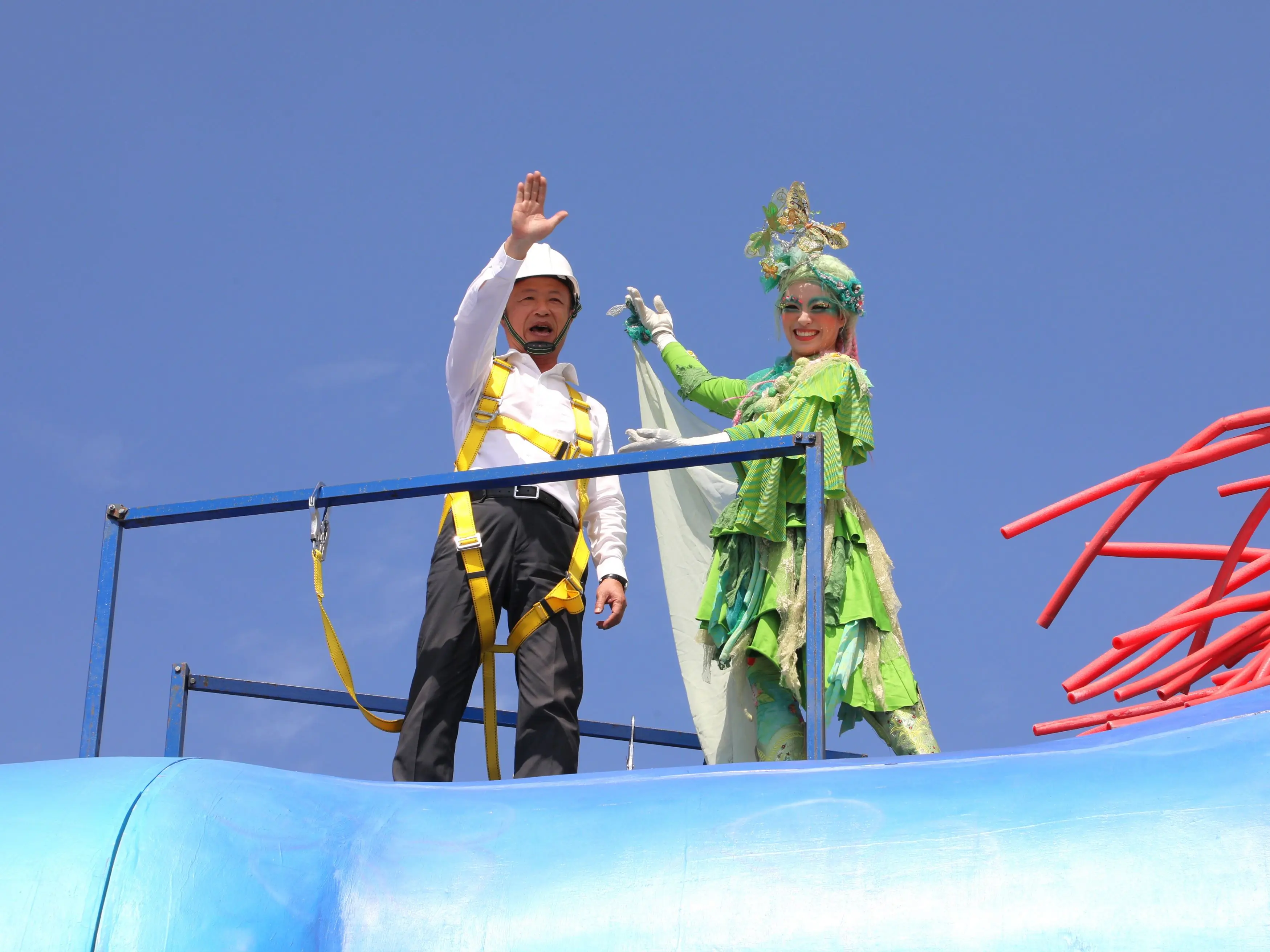 10米高巨型雨馬震撼登場 親子劇燈光秀齊發 點亮嘉義 10米高巨型雨馬震撼登場 親子劇燈光秀齊發 點亮嘉義