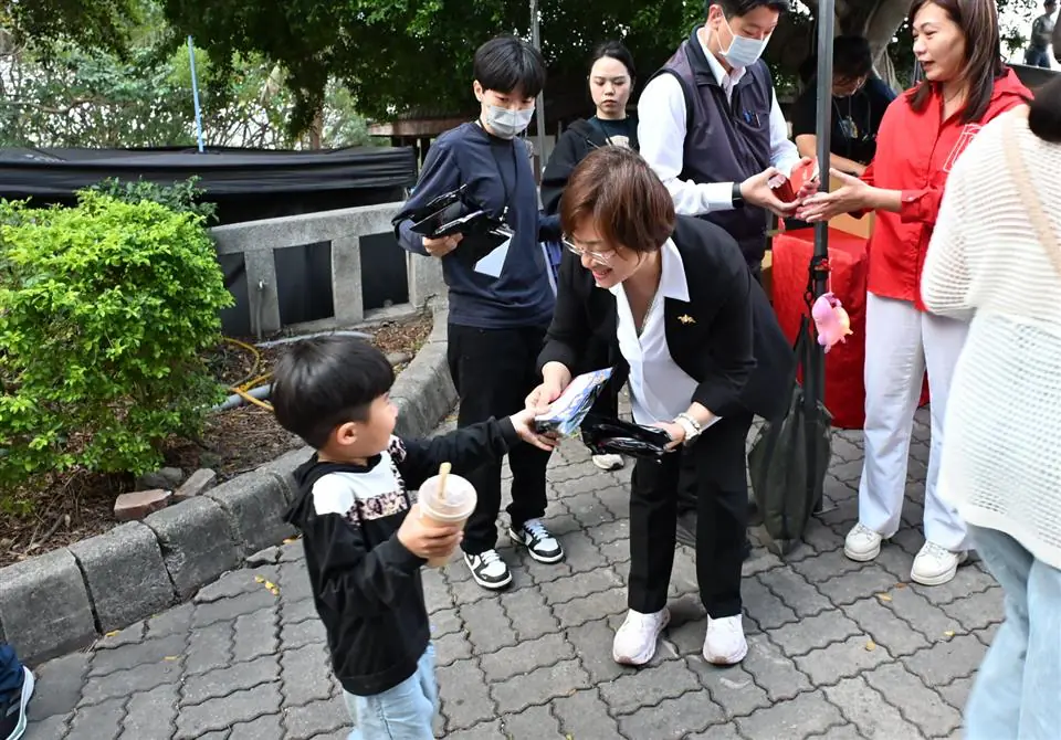 迎元宵 猜燈謎 「2026彰化月影燈季」陪你在新的一年馬力全開 迎元宵 猜燈謎 「2026彰化月影燈季」陪你在新的一年馬力全開