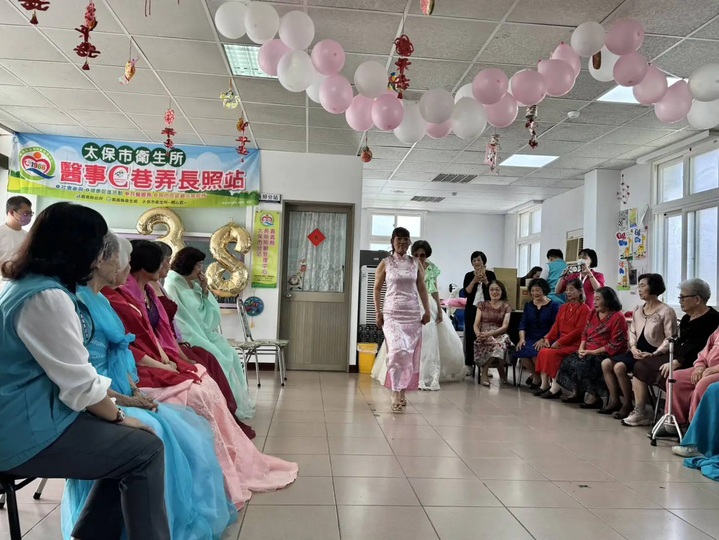 太保衛生所三八婦女節高齡生命光采秀 阿嬤再度亮眼 太保衛生所三八婦女節高齡生命光采秀 阿嬤再度亮眼