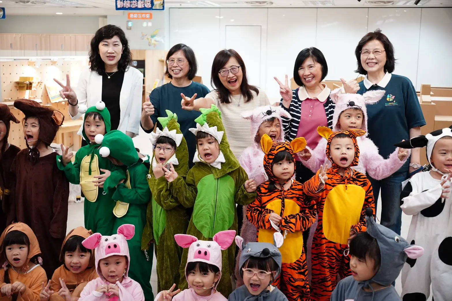 用紙玩STEAM 北市幼兒STEAM創思中心開啟跨域新展期 用紙玩STEAM 北市幼兒STEAM創思中心開啟跨域新展期