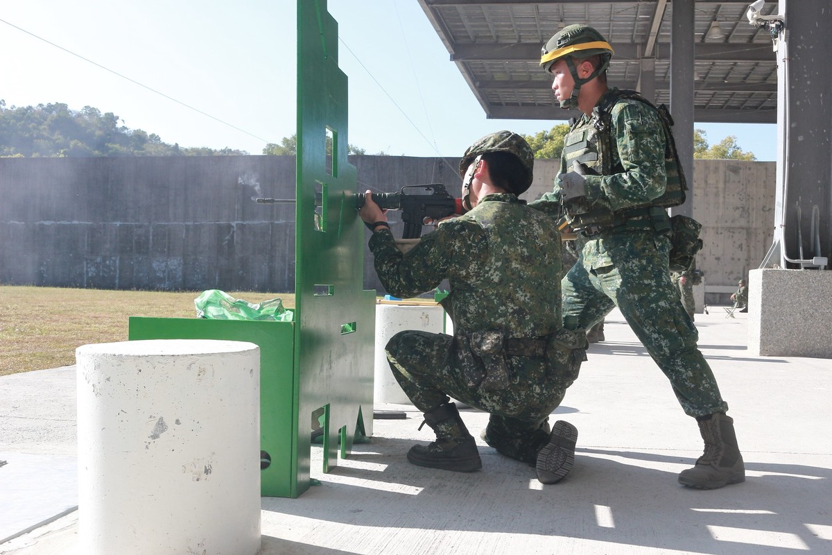 後備軍人志願步槍射擊訓練開放報名 4至10月辦理30梯次 後備軍人志願步槍射擊訓練開放報名 4至10月辦理30梯次