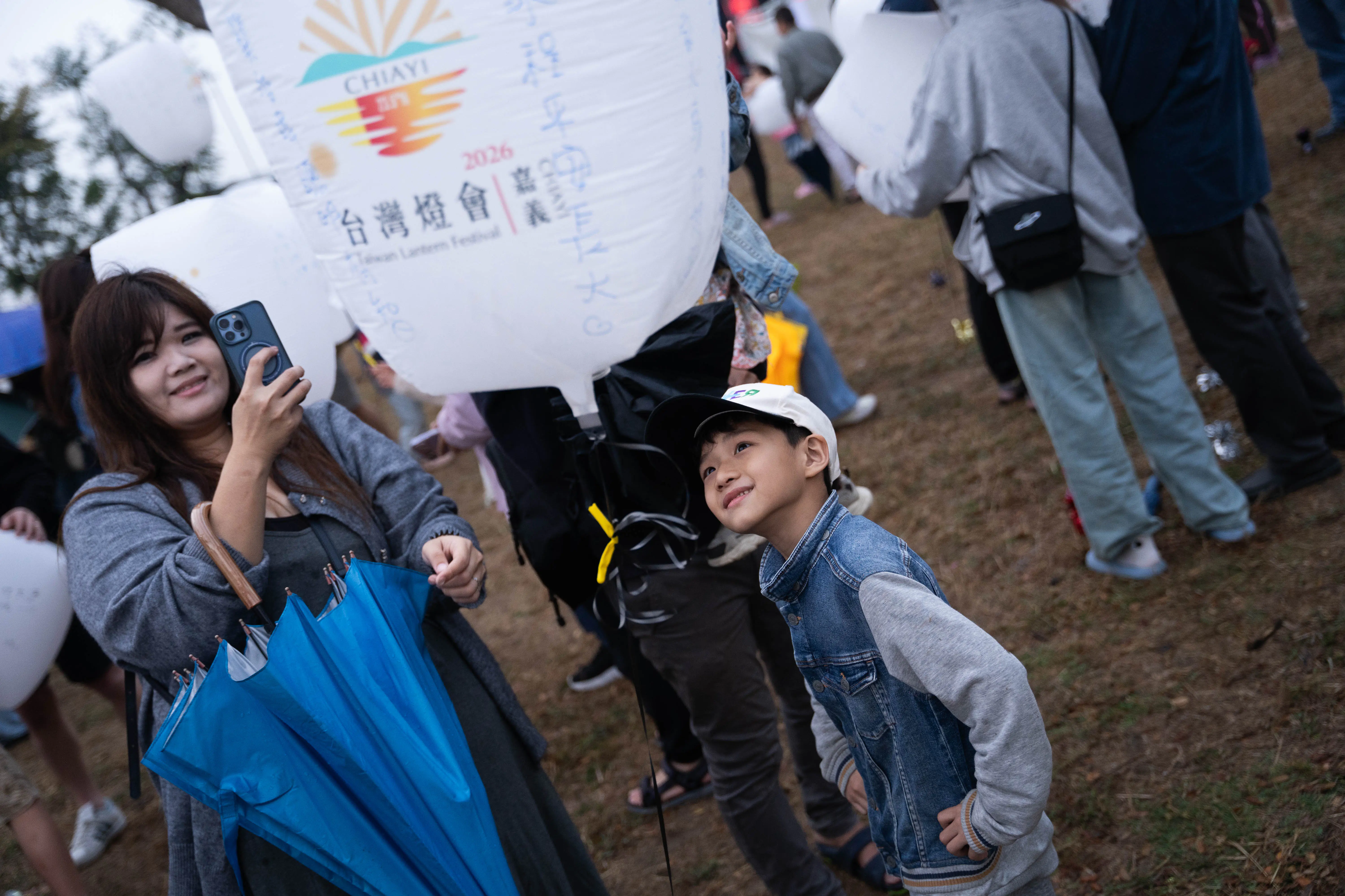 「光之新徑-嘉義夢」×「再。嘉義」燈區正式啟動 率先點亮2026台灣燈會第一道光 「光之新徑-嘉義夢」×「再。嘉義」燈區正式啟動 率先點亮2026台灣燈會第一道光