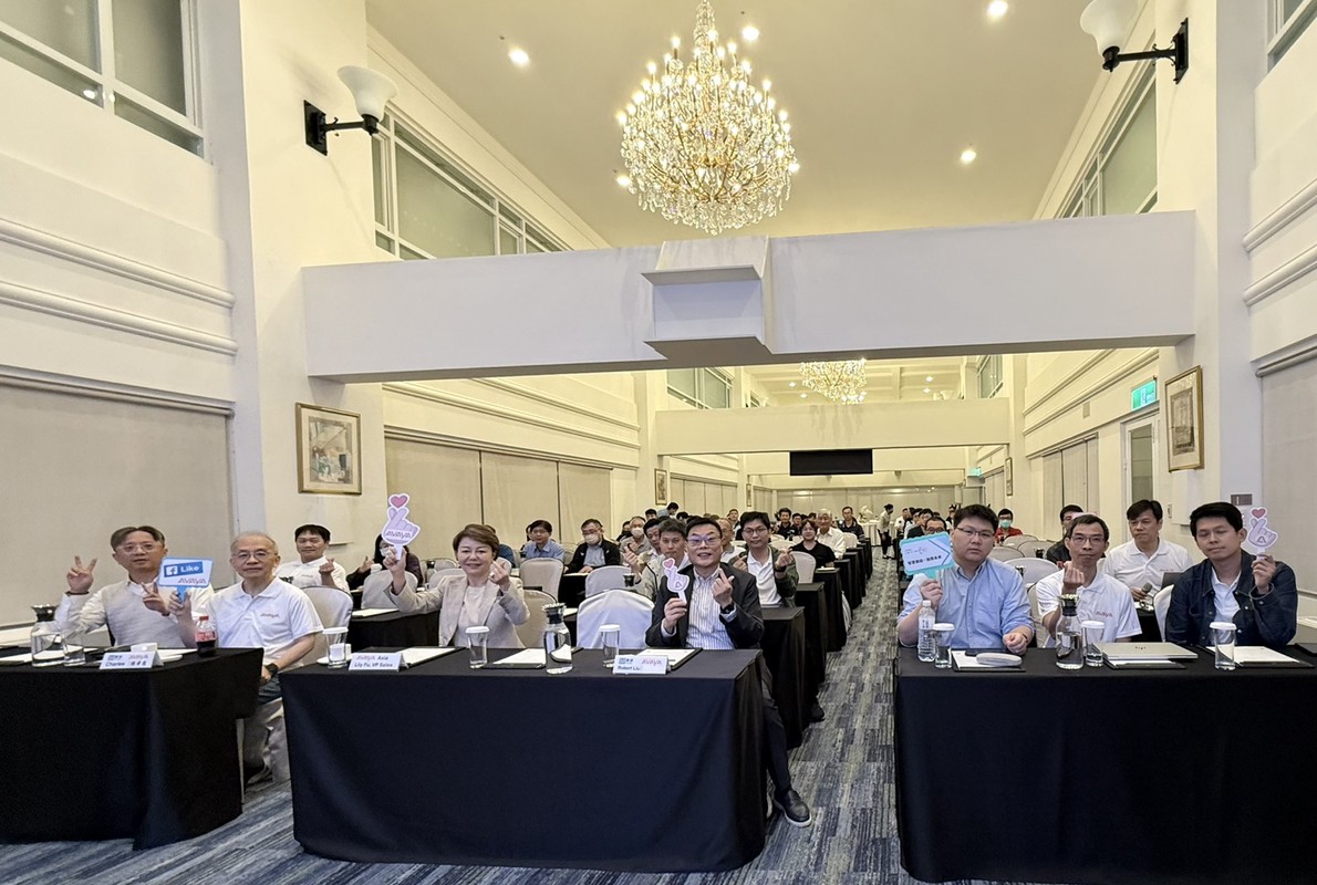 Avaya攜手實語布局南台灣 企業通訊與客服創新一次看 Avaya攜手實語布局南台灣 企業通訊與客服創新一次看