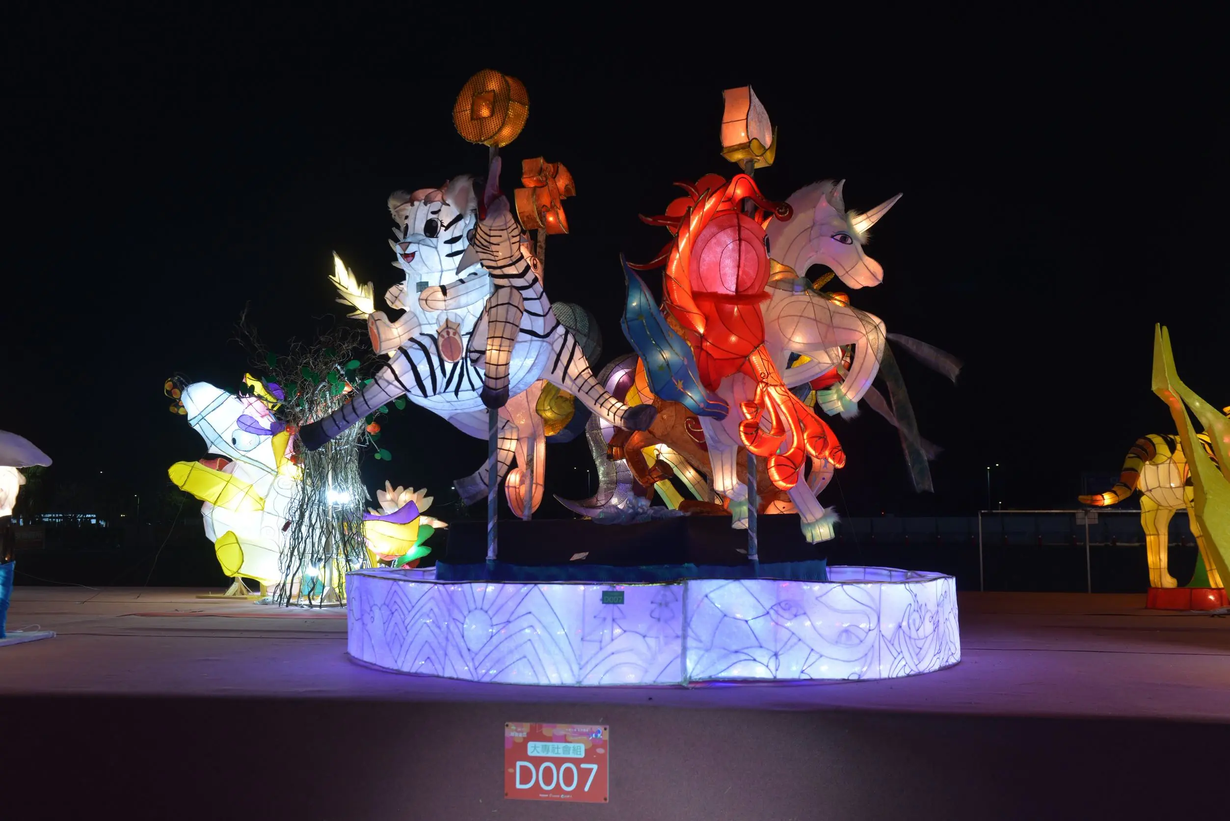 「2026台灣燈會在嘉義」全國花燈競賽成績揭曉!東石國小「蚵寶」奪燈王 「2026台灣燈會在嘉義」全國花燈競賽成績揭曉!東石國小「蚵寶」奪燈王