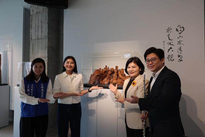 張麗善縣長出席張敬藝術館啟用 見證雲林首座私人美術館重生 張麗善縣長希望透過張敬藝術館結合古坑觀光資源,吸引更多民眾走進雲林,感受在地藝術與文化魅力。