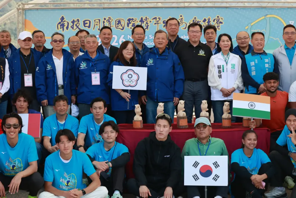 日月潭國際撐竿跳高賽 台灣選手吳彥翰銀牌刷新台灣紀錄 日月潭國際撐竿跳高賽 台灣選手吳彥翰銀牌刷新台灣紀錄