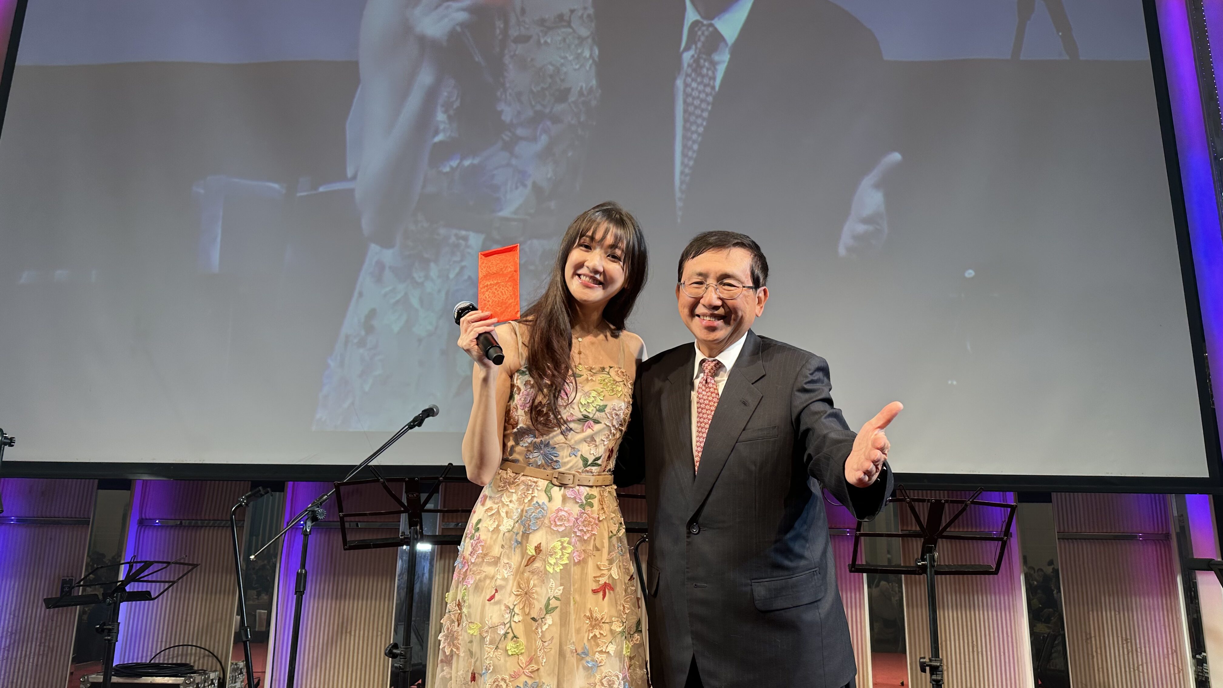 郭綜合醫院春酒饗宴盛大登場—百萬獎項抽獎與林逸欣壓軸獻唱嗨翻全場 郭綜合醫院春酒饗宴盛大登場—百萬獎項抽獎與林逸欣壓軸獻唱嗨翻全場