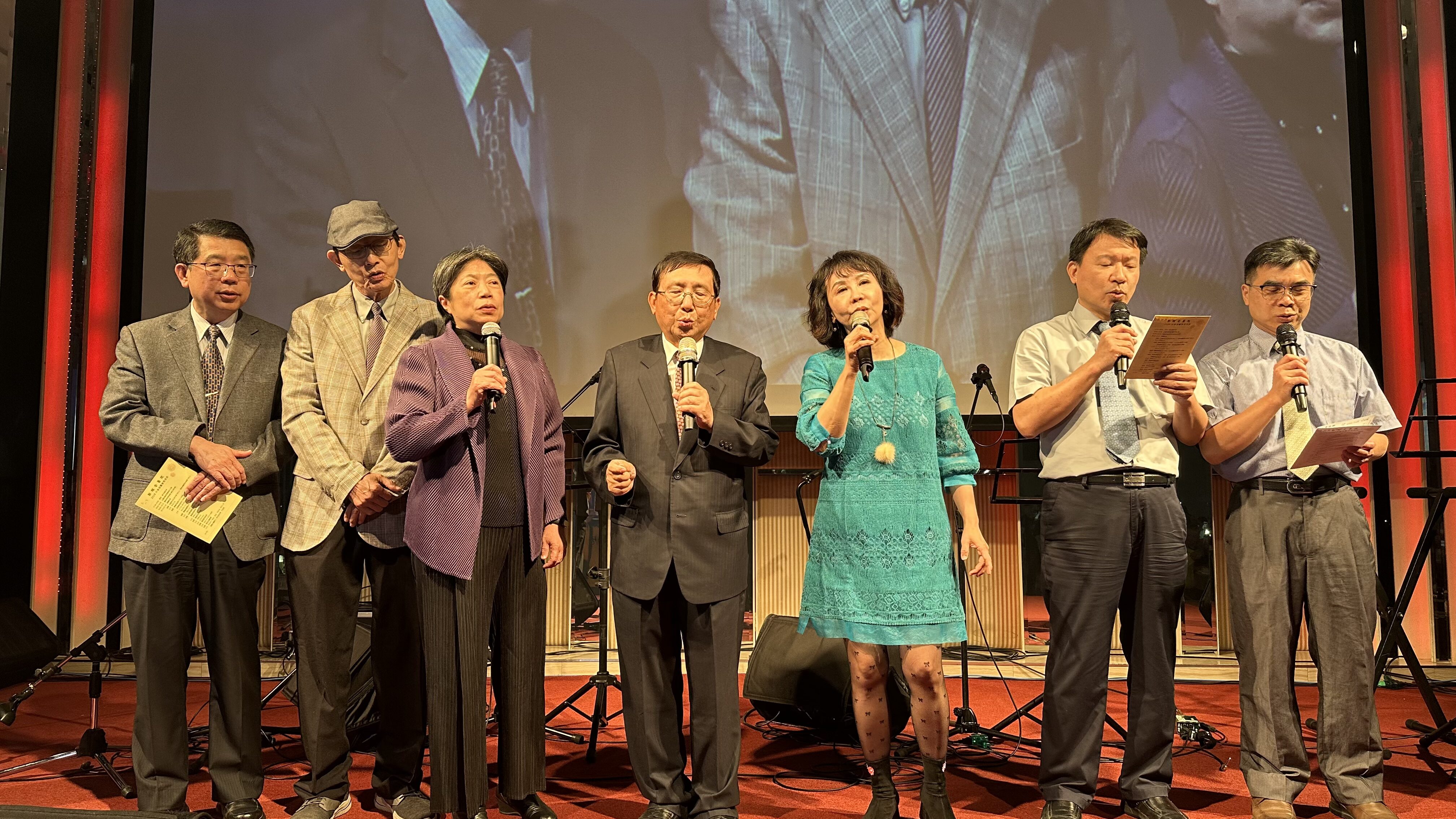 郭綜合醫院春酒饗宴盛大登場—百萬獎項抽獎與林逸欣壓軸獻唱嗨翻全場 郭綜合醫院春酒饗宴盛大登場—百萬獎項抽獎與林逸欣壓軸獻唱嗨翻全場