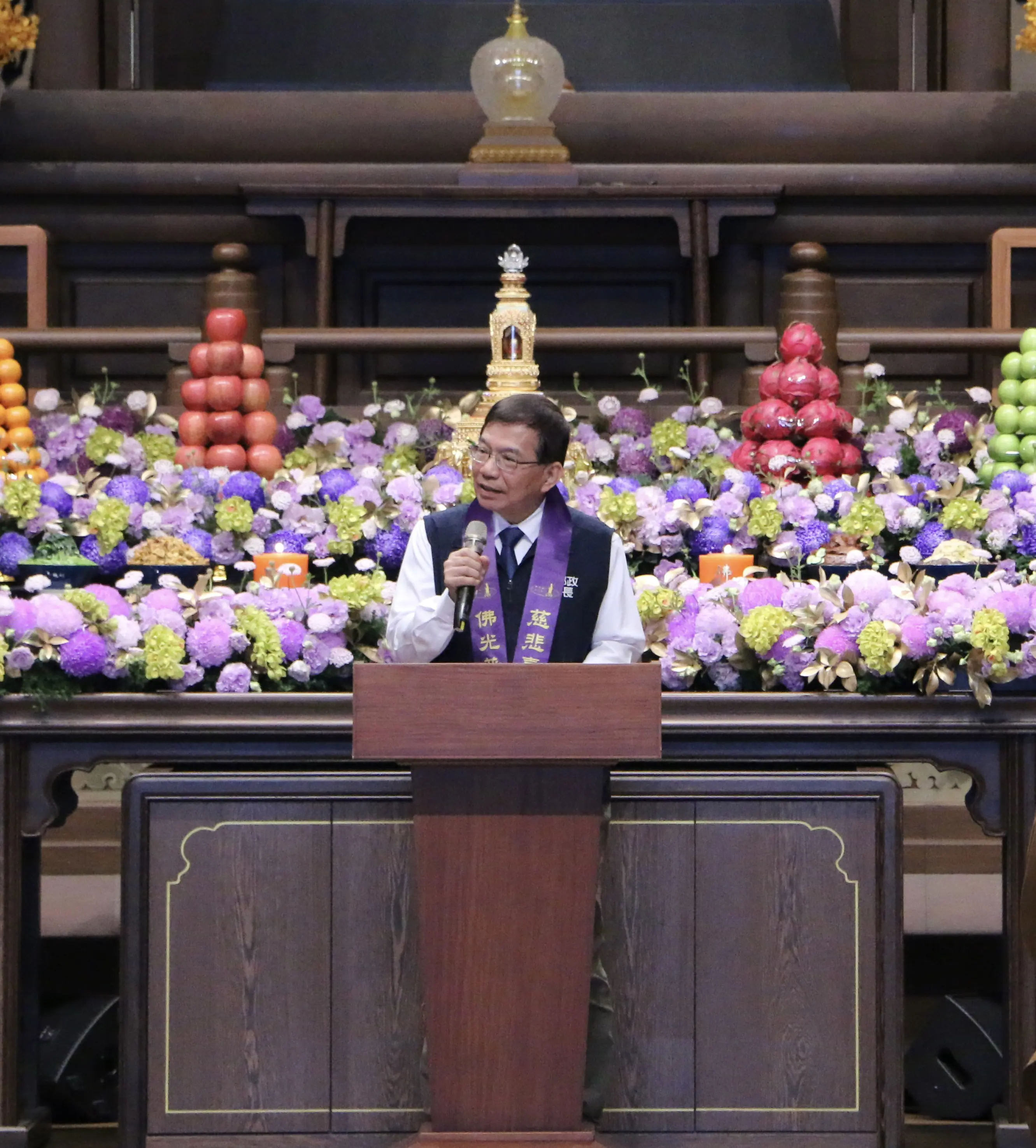 傳承人間佛教善美價值 中華郵政發行「傳燈六十.百年仰望郵票」 傳承人間佛教善美價值 中華郵政發行「傳燈六十.百年仰望郵票」