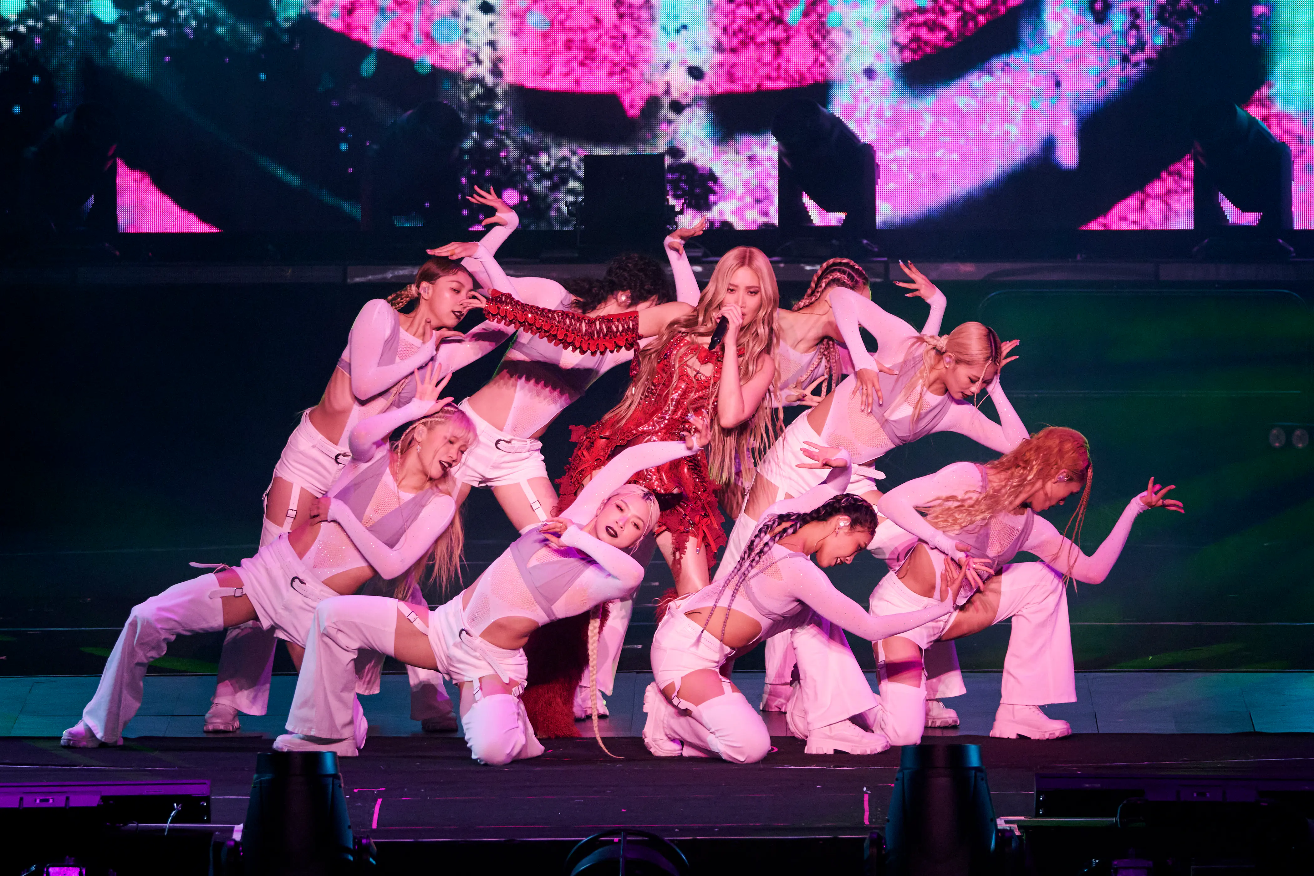 A-Lin 征服上海梅賽德斯連唱4場 創華語女歌手第一人紀錄 王心凌義氣站台再現「玲凌盡致」 A-Lin 征服上海梅賽德斯連唱4場 創華語女歌手第一人紀錄 王心凌義氣站台再現「玲凌盡致」