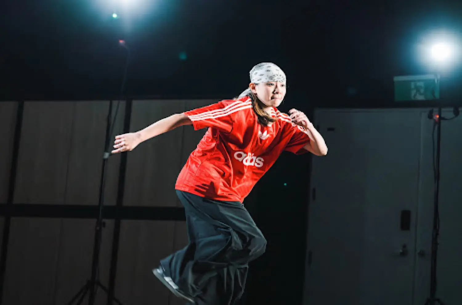 舞動未來/女性舞者如何定義力量與美? 台灣B-girl舞出跨世代嘻哈精神 舞動未來/女性舞者如何定義力量與美? 台灣B-girl舞出跨世代嘻哈精神