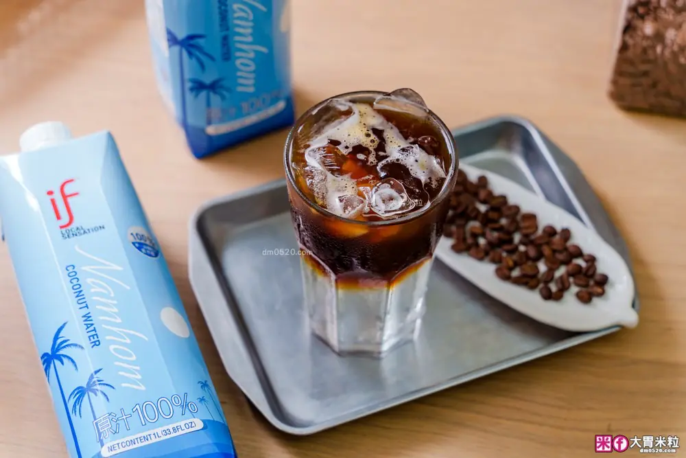 別再只會運動後純飲!椰子水+調飲統治你的冰箱 別再只會運動後純飲!椰子水+調飲統治你的冰箱