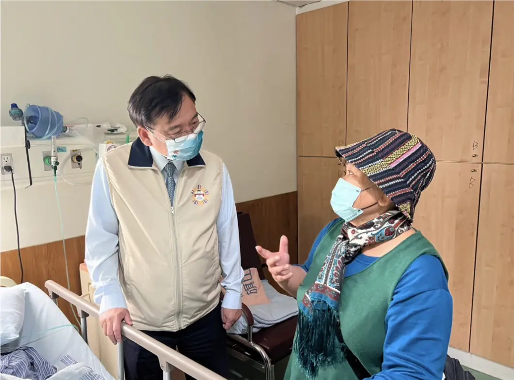 暖心守護不間斷 高雄市榮服處啟動急難救助 關懷榮民家庭 暖心守護不間斷 高雄市榮服處啟動急難救助 關懷榮民家庭