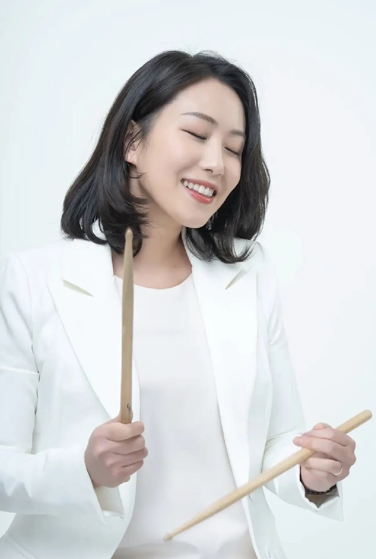 來高雄聽爵士演出還能免費出國玩 「爵對有春」四月連假現場將送出韓國五日遊 高流打造「真愛野餐」 浪漫春遊提案:16組國際卡司精彩演出 露天電影院和市集 來高雄聽爵士演出還能免費出國玩 「爵對有春」四月連假現場將送出韓國五日遊 高流打造「真愛野餐」 浪漫春遊提案:16組國際卡司精彩演出 露天電影院和市集