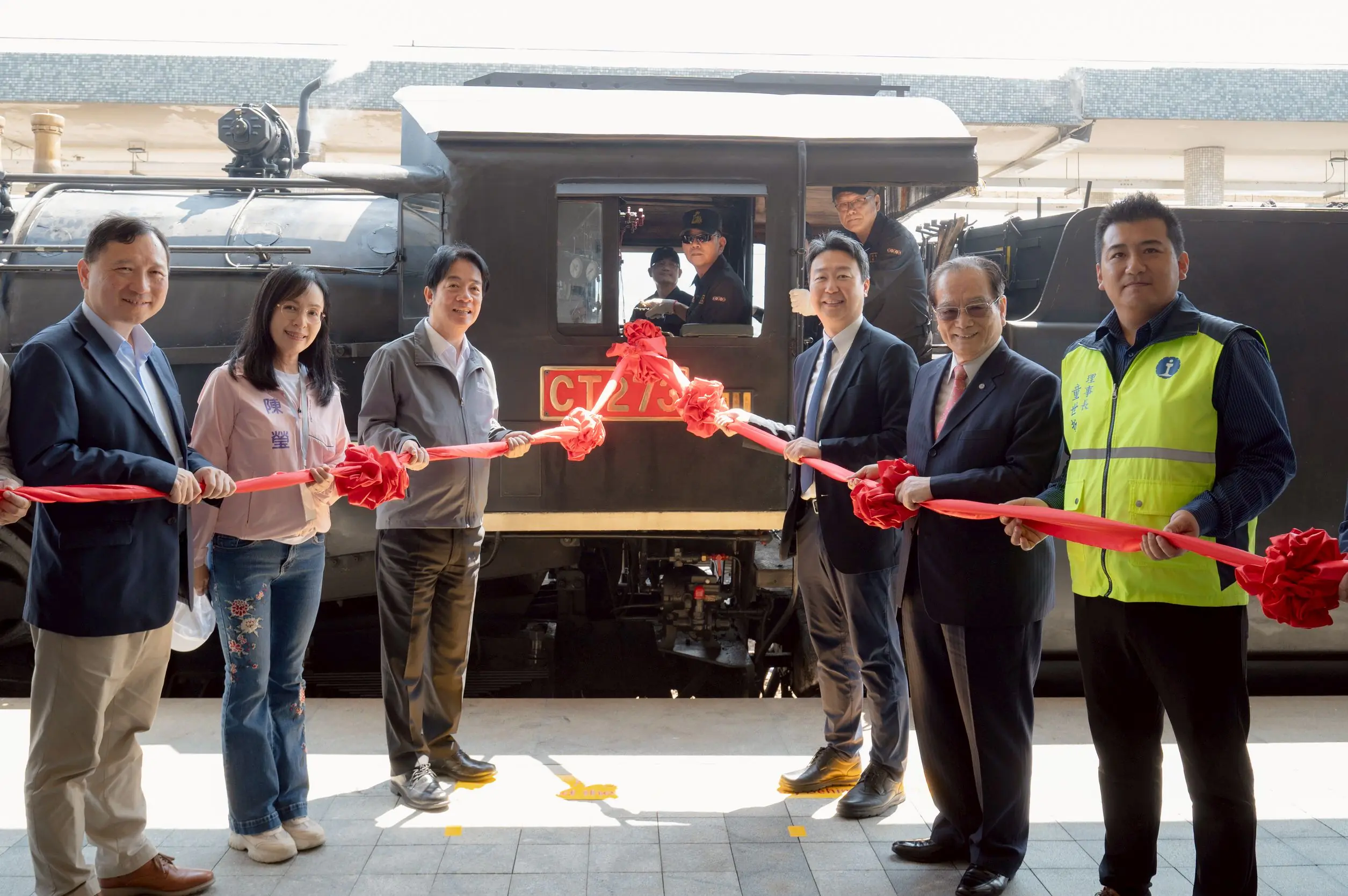 花東鐵路通車百周年 賴清德總統出席關山站慶祝典禮 見證世紀鐵道歷史 迎向新紀元 花東鐵路通車百周年 賴清德總統出席關山站慶祝典禮 見證世紀鐵道歷史 迎向新紀元