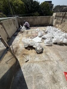 桃園市中壢區透天陽台磁磚空心拆除拆除防水工程施工