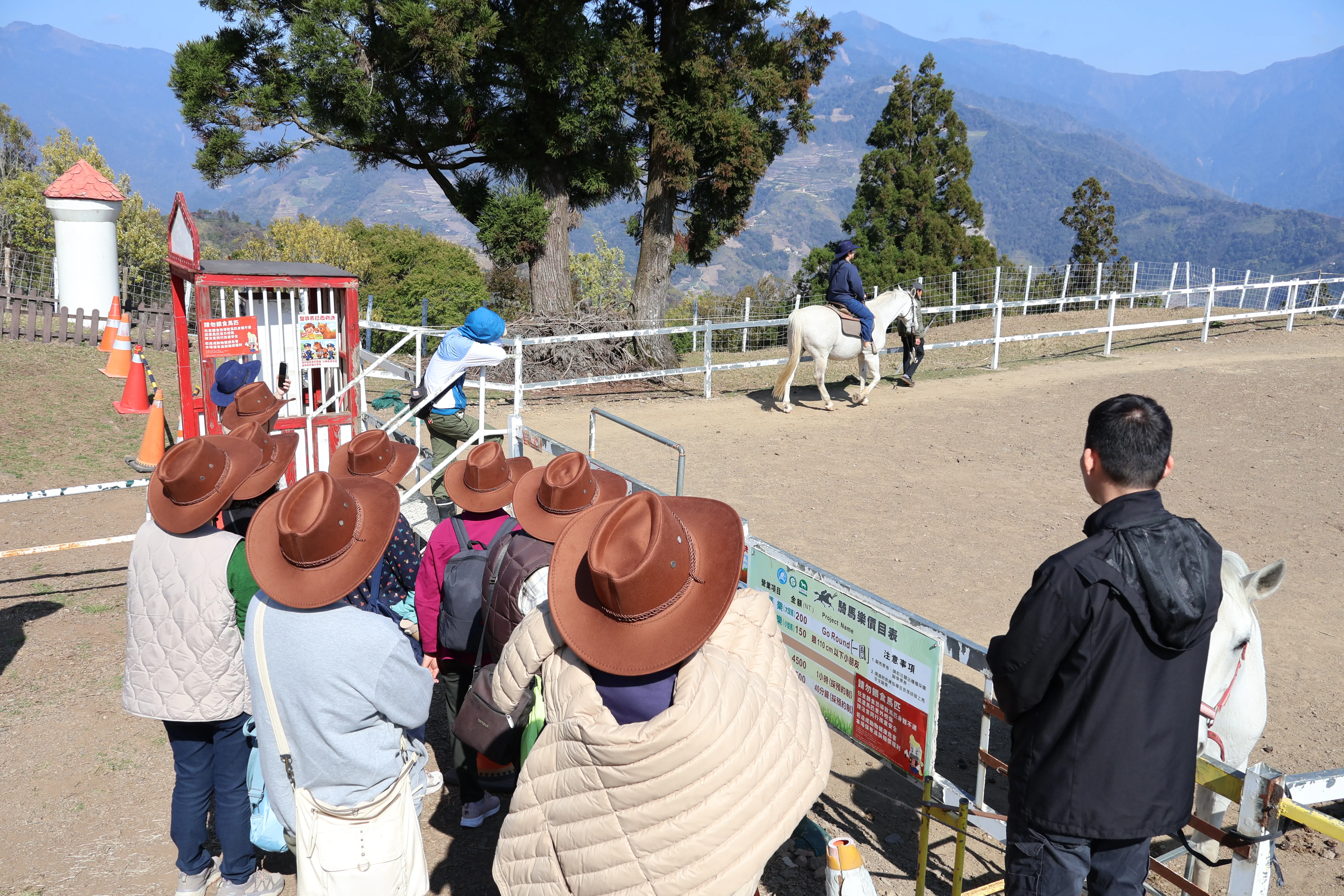清境攜手梅峰推春季旅遊 跨園區整合帶動高山觀光 清境攜手梅峰推春季旅遊 跨園區整合帶動高山觀光