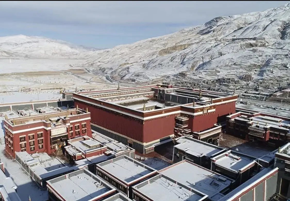 薩迦派-圓滿宮「無變金剛仁波切」接任第44任法王 2026年10月將於印度賈伊岡舉行陞座大典 薩迦派-圓滿宮「無變金剛仁波切」接任第44任法王 2026年10月將於印度賈伊岡舉行陞座大典