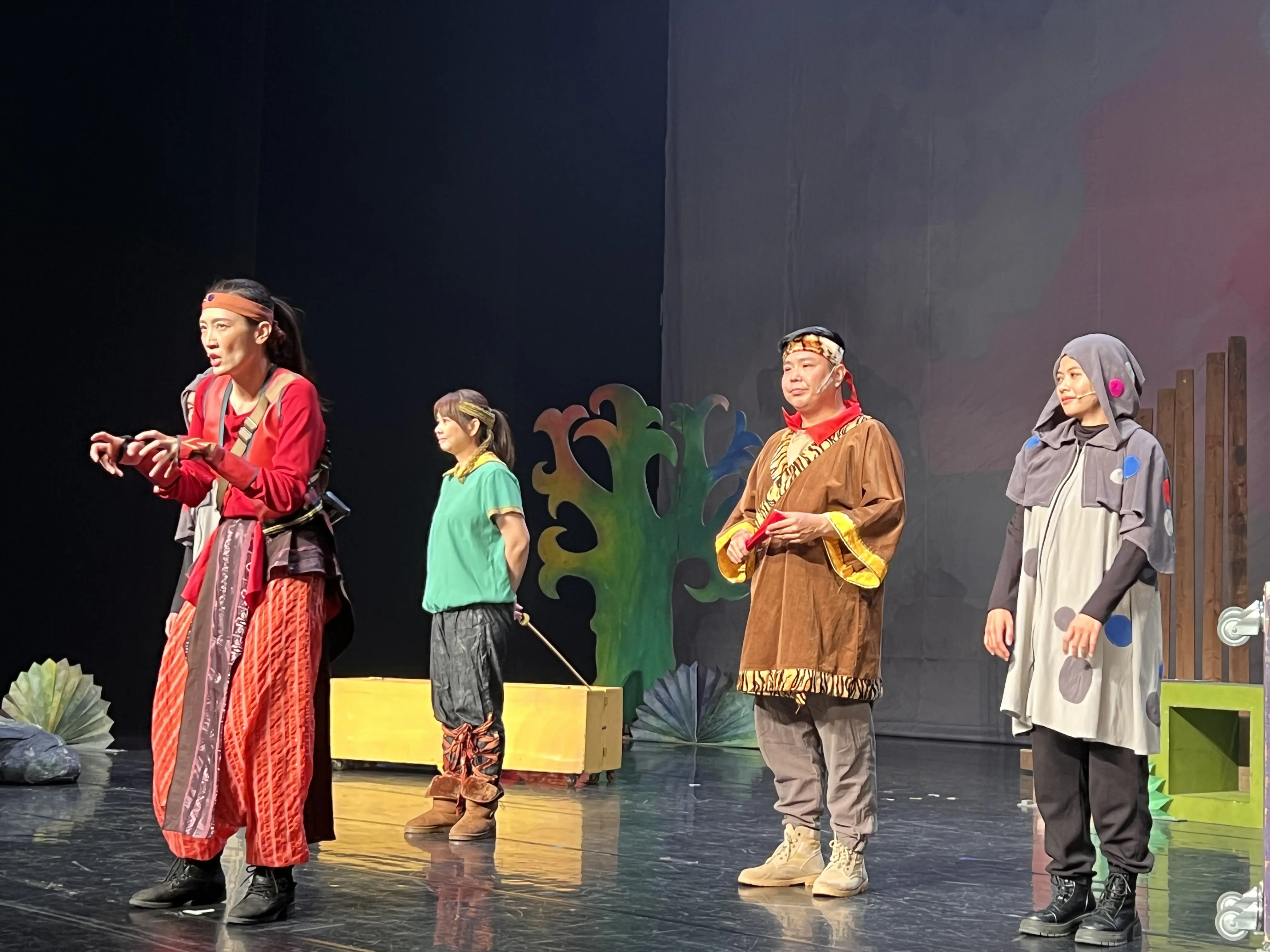 高雄市觀護協會攜手豆子劇團推反毒劇《鬼毒殺隊》 社教館首演爆滿 高雄市觀護協會攜手豆子劇團推反毒劇《鬼毒殺隊》 社教館首演爆滿