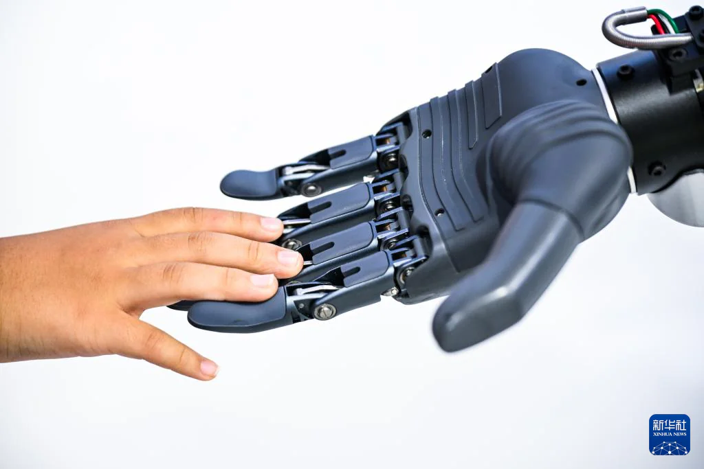 AI革命正在加速 人類社會需要新的治理框架 AI革命正在加速 人類社會需要新的治理框架