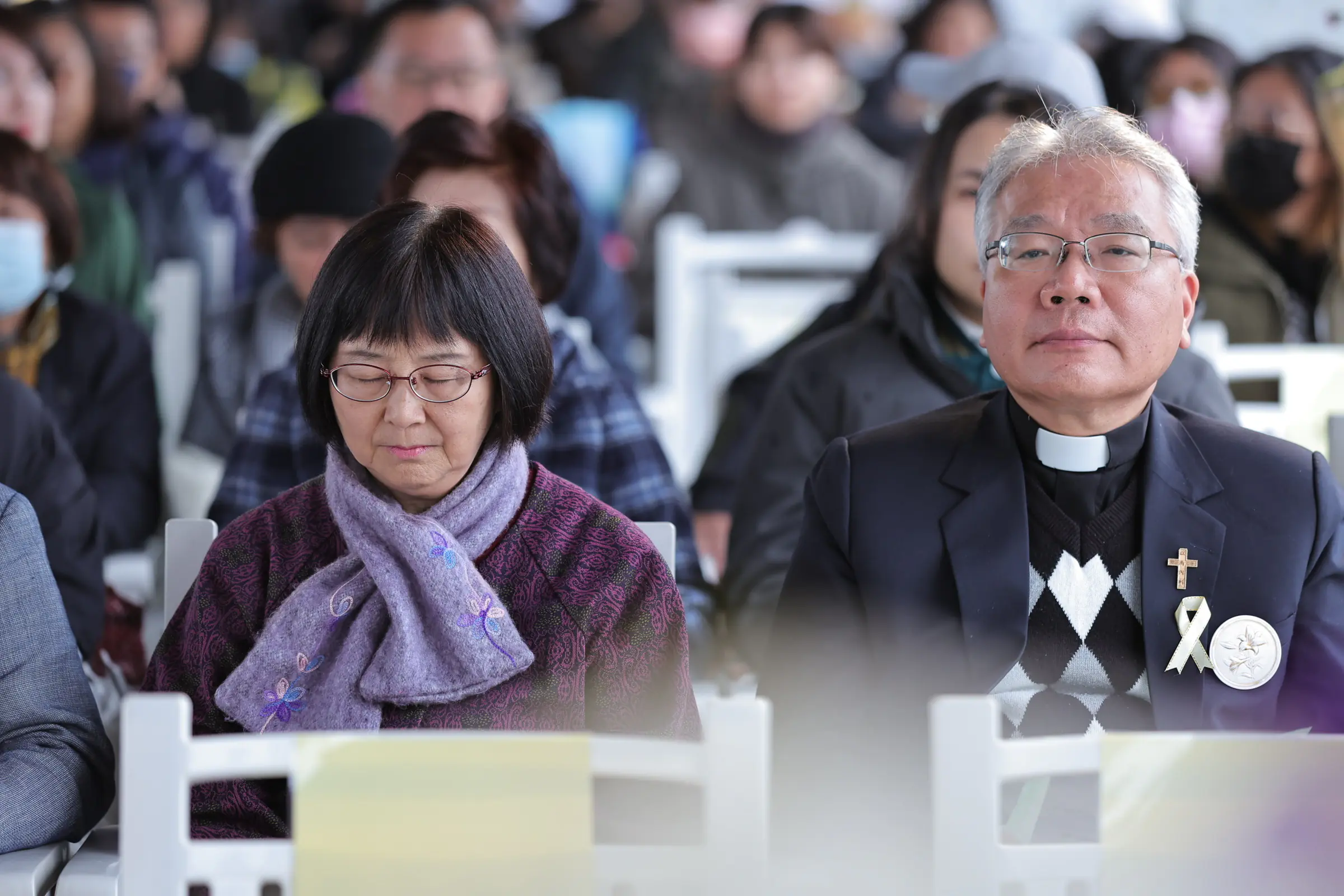 海洋廣場拋百合追思 基隆紀念二二八79週年 海洋廣場拋百合追思 基隆紀念二二八79週年