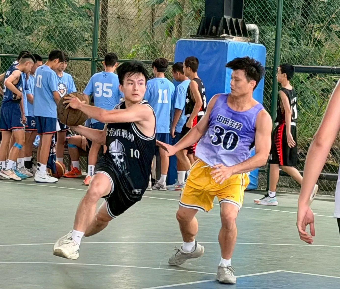 竹山盃春季籃球賽熱血開打 三組別齊聚競技展活力 竹山盃春季籃球賽熱血開打 三組別齊聚競技展活力
