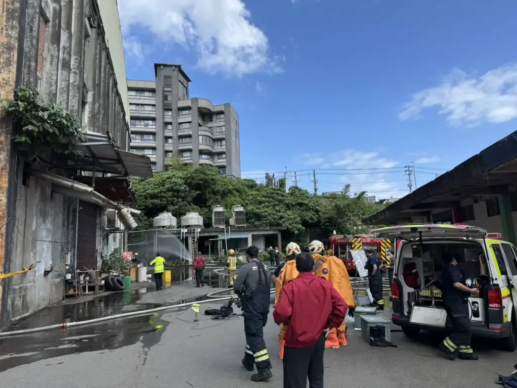 盛唐興業公司氨氣外洩 基隆環保局依法告發 盛唐興業公司氨氣外洩 基隆環保局依法告發