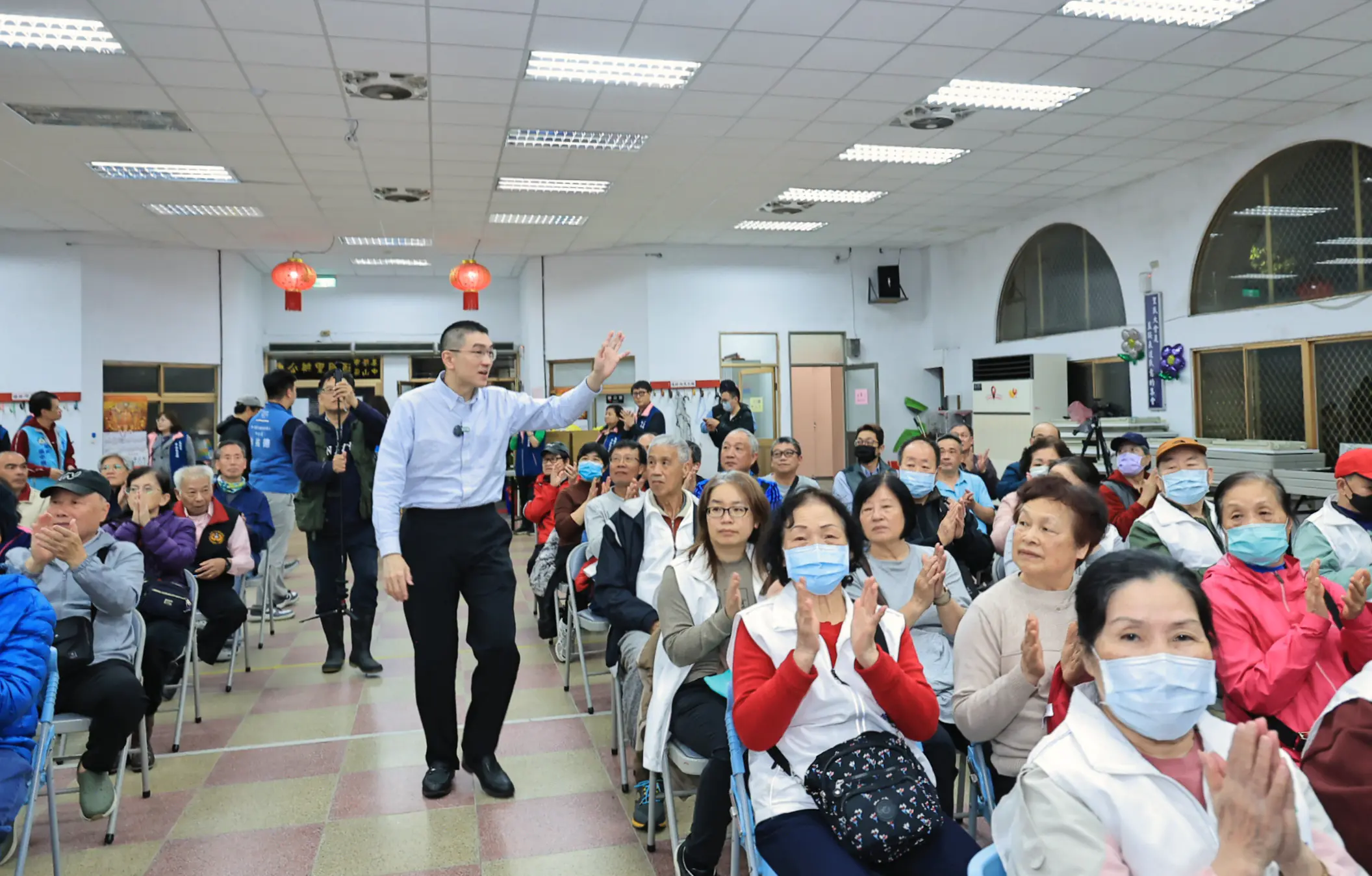 傾聽市民聲音!基隆市政說明會前進中山區 謝國樑率隊報告成果與願景 傾聽市民聲音!基隆市政說明會前進中山區 謝國樑率隊報告成果與願景