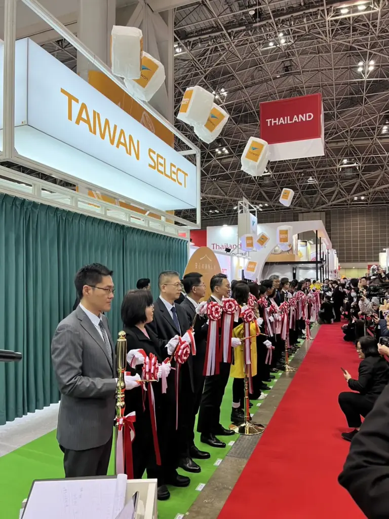 臺中市首次參展東京食品展 開幕日即傳捷報、見證合作換約成果 臺中市首次參展東京食品展 開幕日即傳捷報、見證合作換約成果