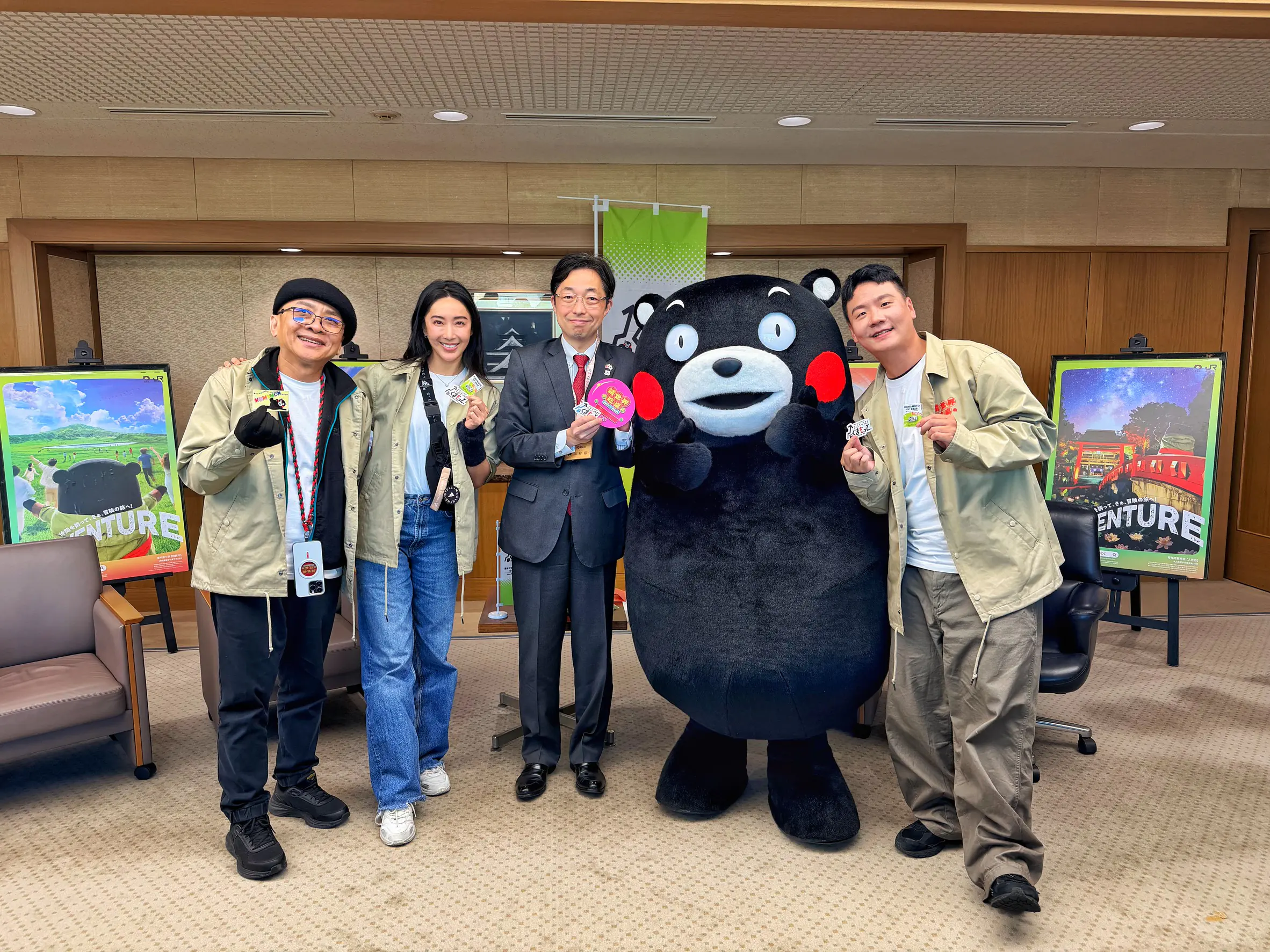 浩子全日文主持熊本開桌 藍正龍驚喜慶生熊本熊現 浩子全日文主持熊本開桌 藍正龍驚喜慶生熊本熊現