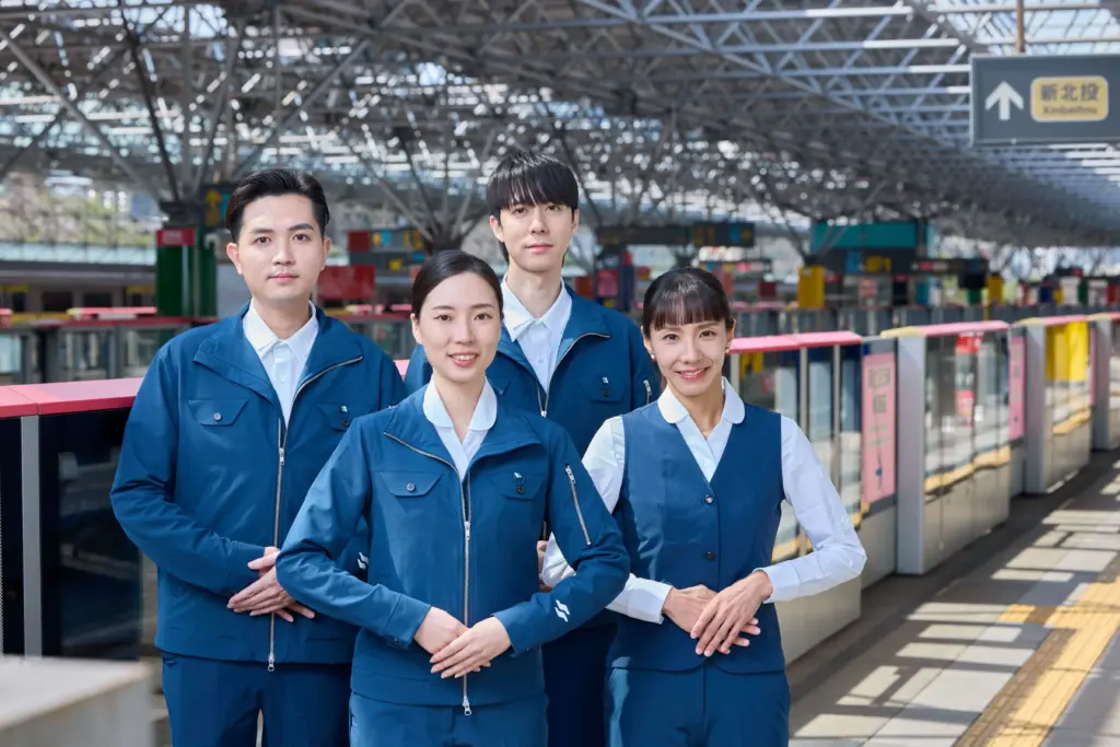 北捷30週年換新裝!第六代制服機能時尚亮相 歷代服裝同步展出 北捷30週年換新裝!第六代制服機能時尚亮相 歷代服裝同步展出