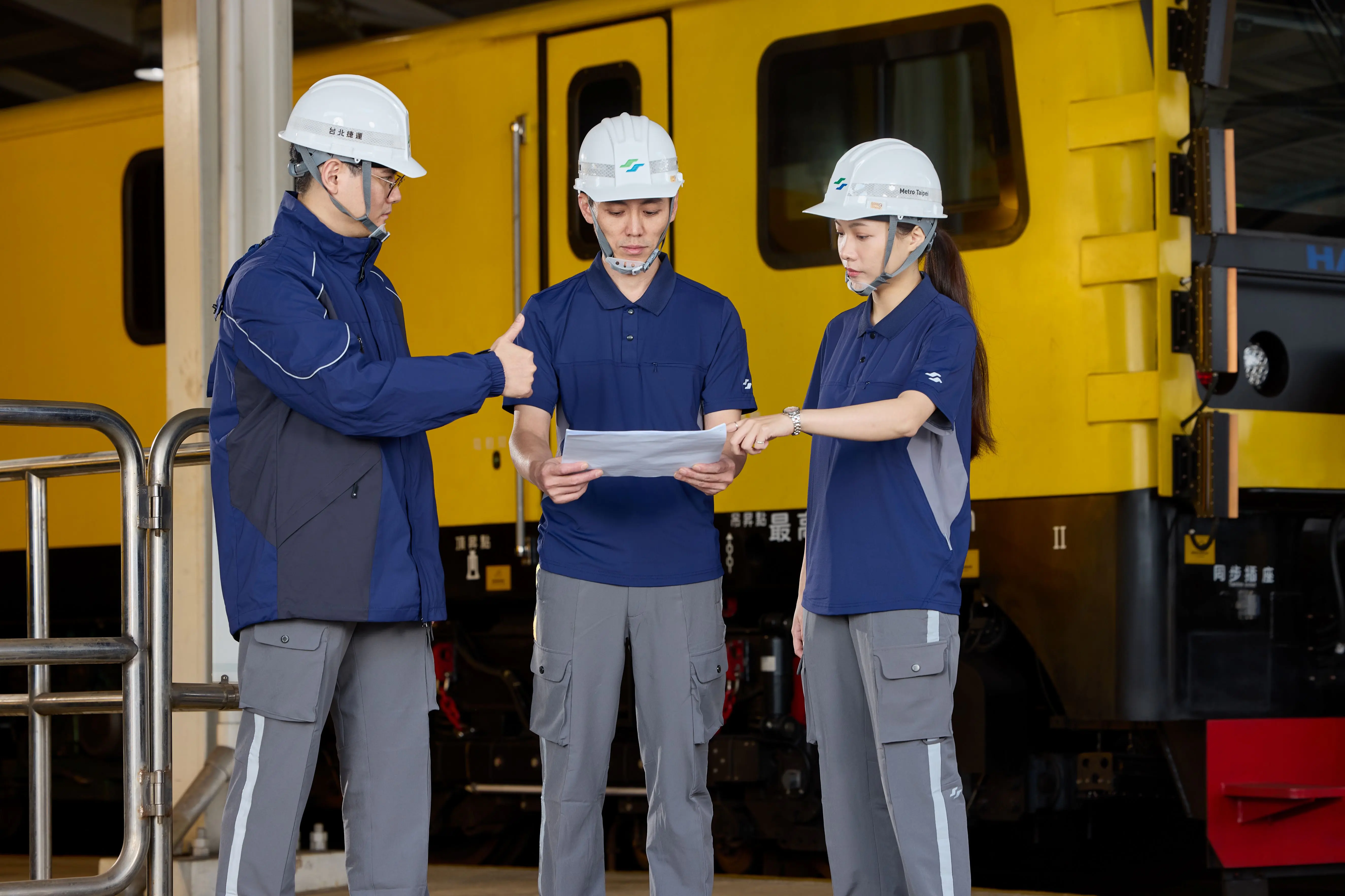 北捷30週年換新裝!第六代制服機能時尚亮相 歷代服裝同步展出 北捷30週年換新裝!第六代制服機能時尚亮相 歷代服裝同步展出