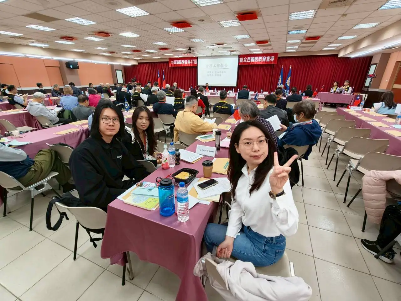 中華戰略學會會員大會 李本京提願景 鄭禮國會務報告 劉榮傳主持會慶節目 陳鎮湘、雷倩致詞賀勉 中華戰略學會會員大會 李本京提願景 鄭禮國會務報告 劉榮傳主持會慶節目 陳鎮湘、雷倩致詞賀勉