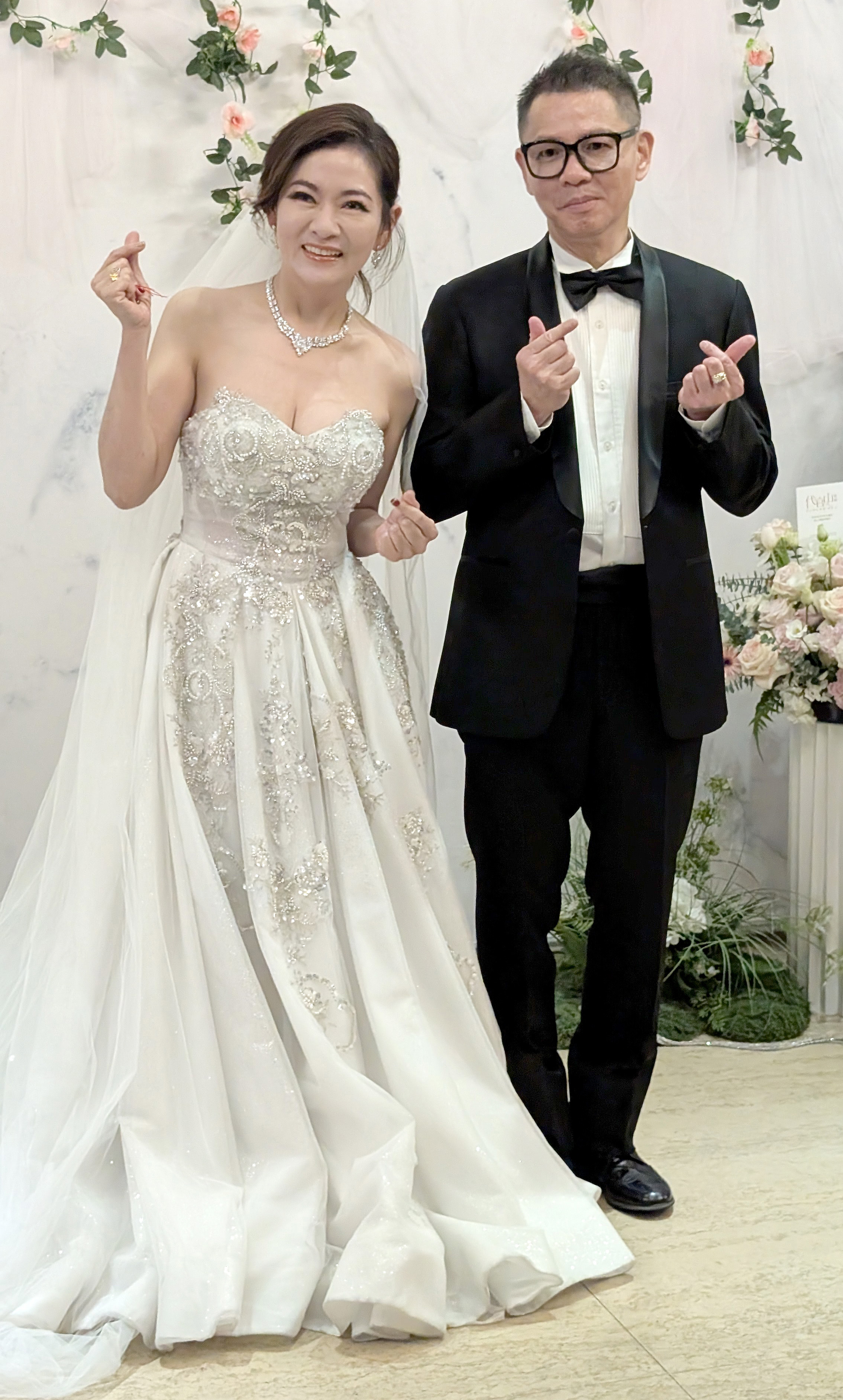 財經主播劉盈盈席開百桌世紀婚宴 黃仁勳親筆加持致賀 財經主播劉盈盈席開百桌世紀婚宴 黃仁勳親筆加持致賀