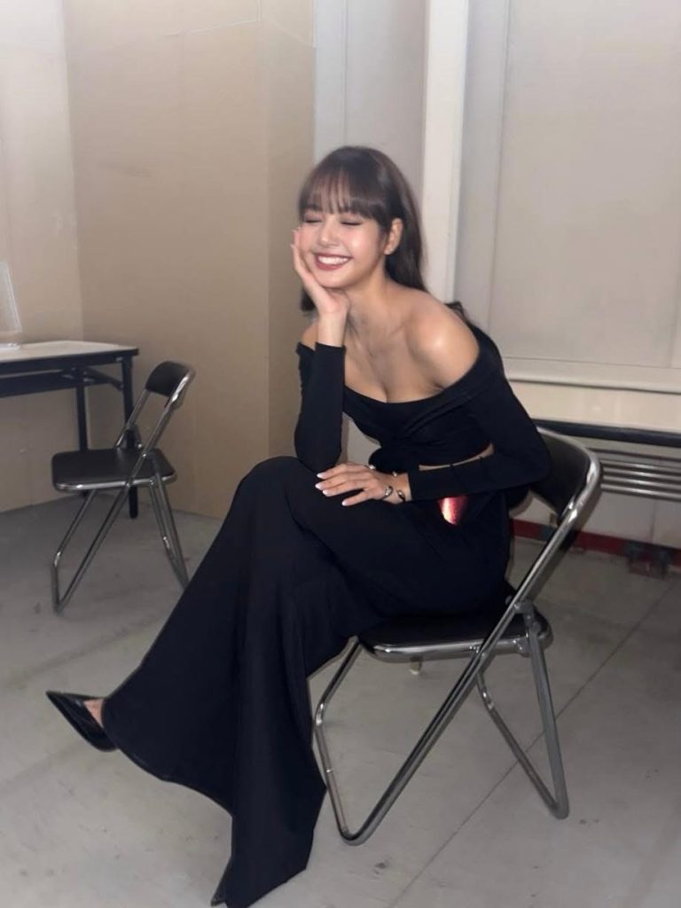 全球巨星 LISA 閃耀東京,演繹 SHISEIDO 頂級美學 全球巨星 LISA 閃耀東京,演繹 SHISEIDO 頂級美學